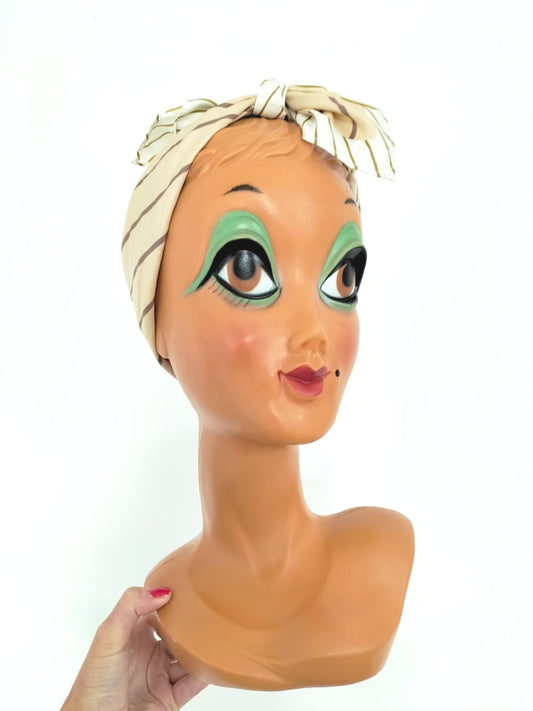 Tête à chapeau Twiggy