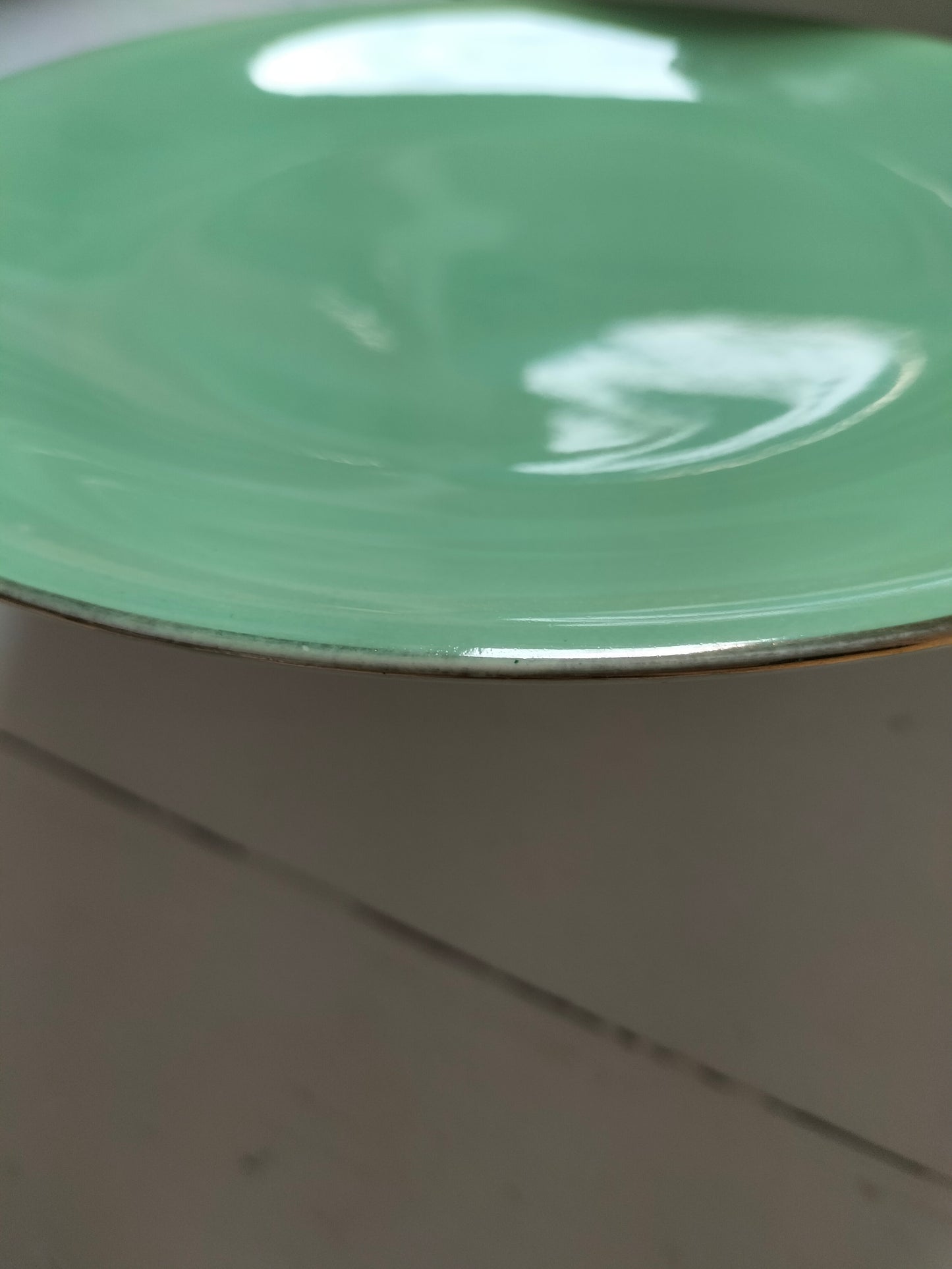 Assiette plate Boch Napoli Saturne