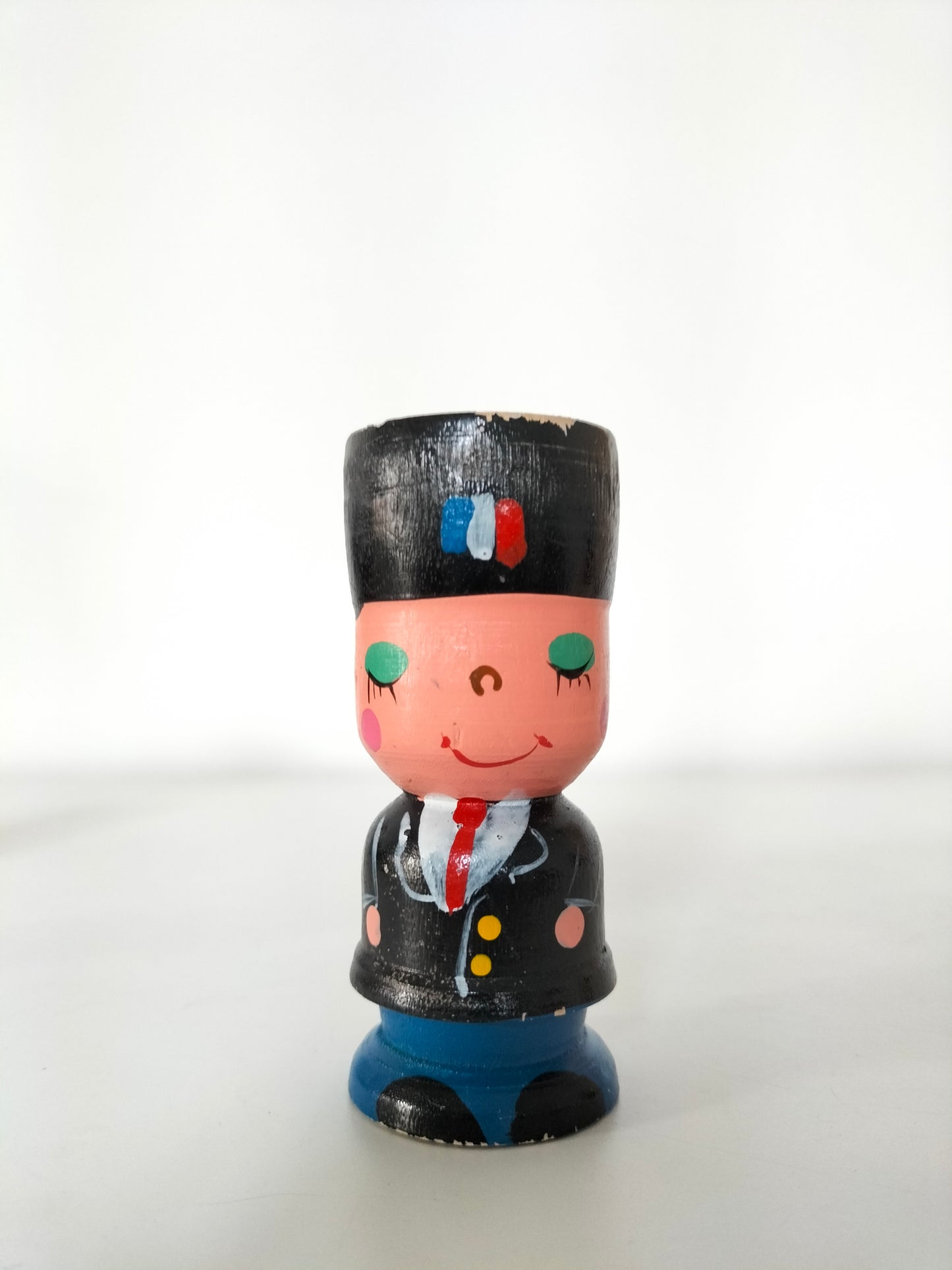 Coquetier en bois