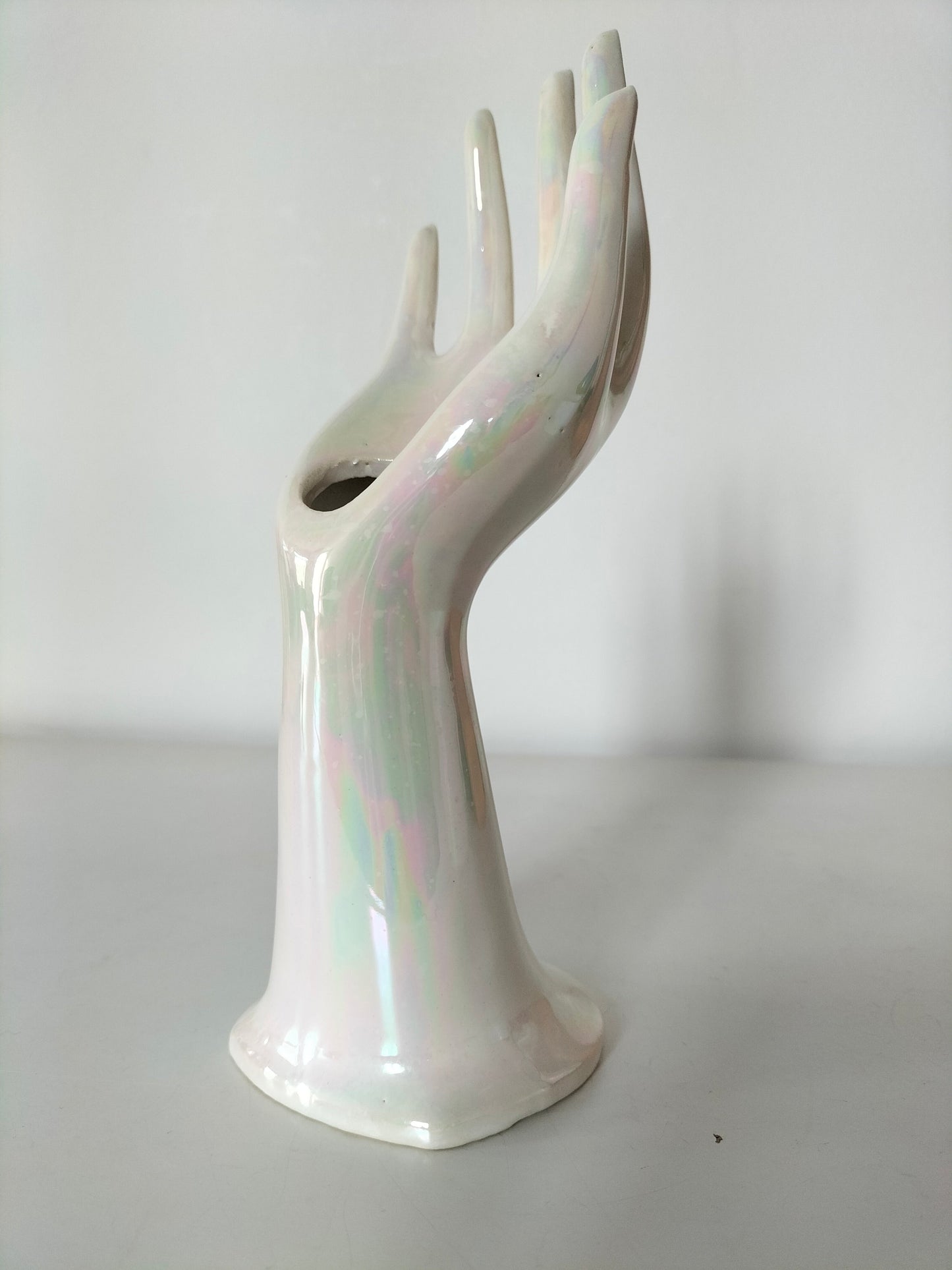 Baguier main soliflore JMR blanc nacré