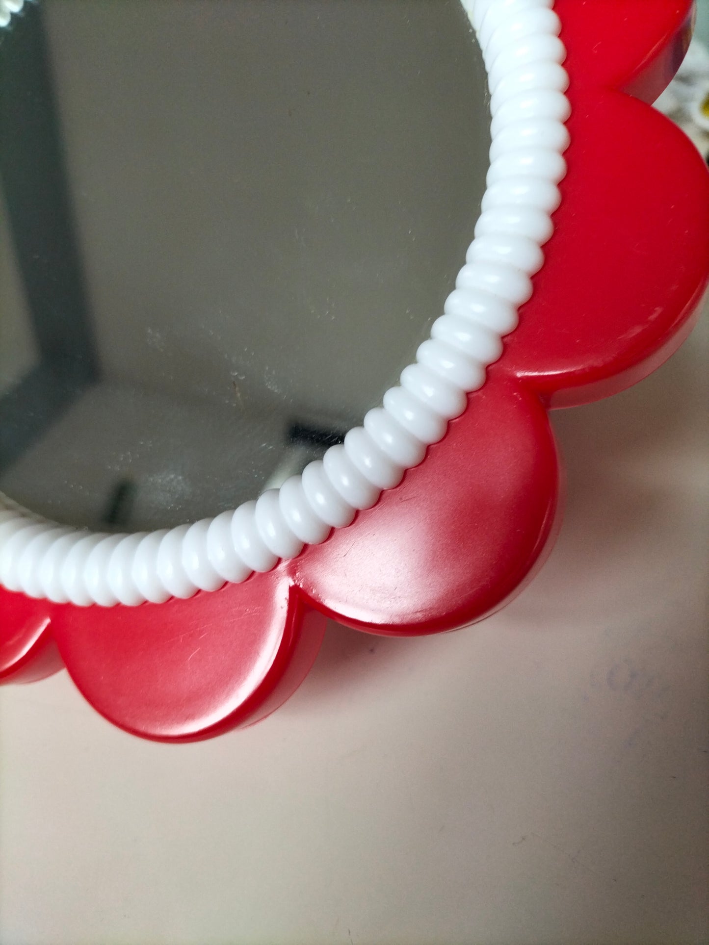 Petit miroir fleur mural ou à poser