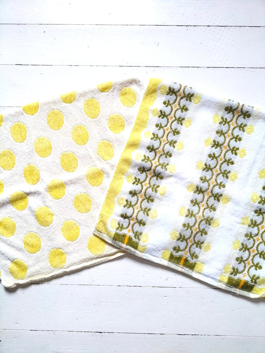 Serviette de bain au choix (reste celle à pois)