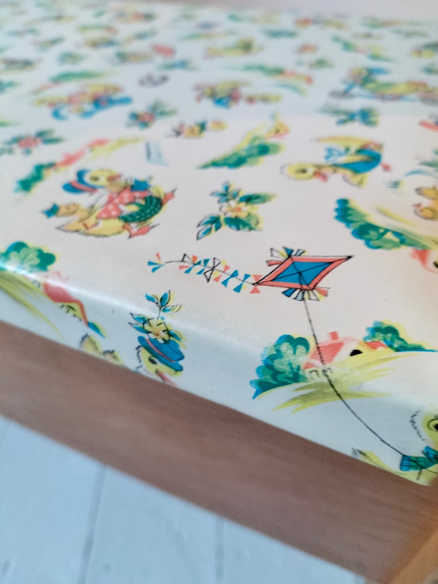 Banc coffre en bois enfant