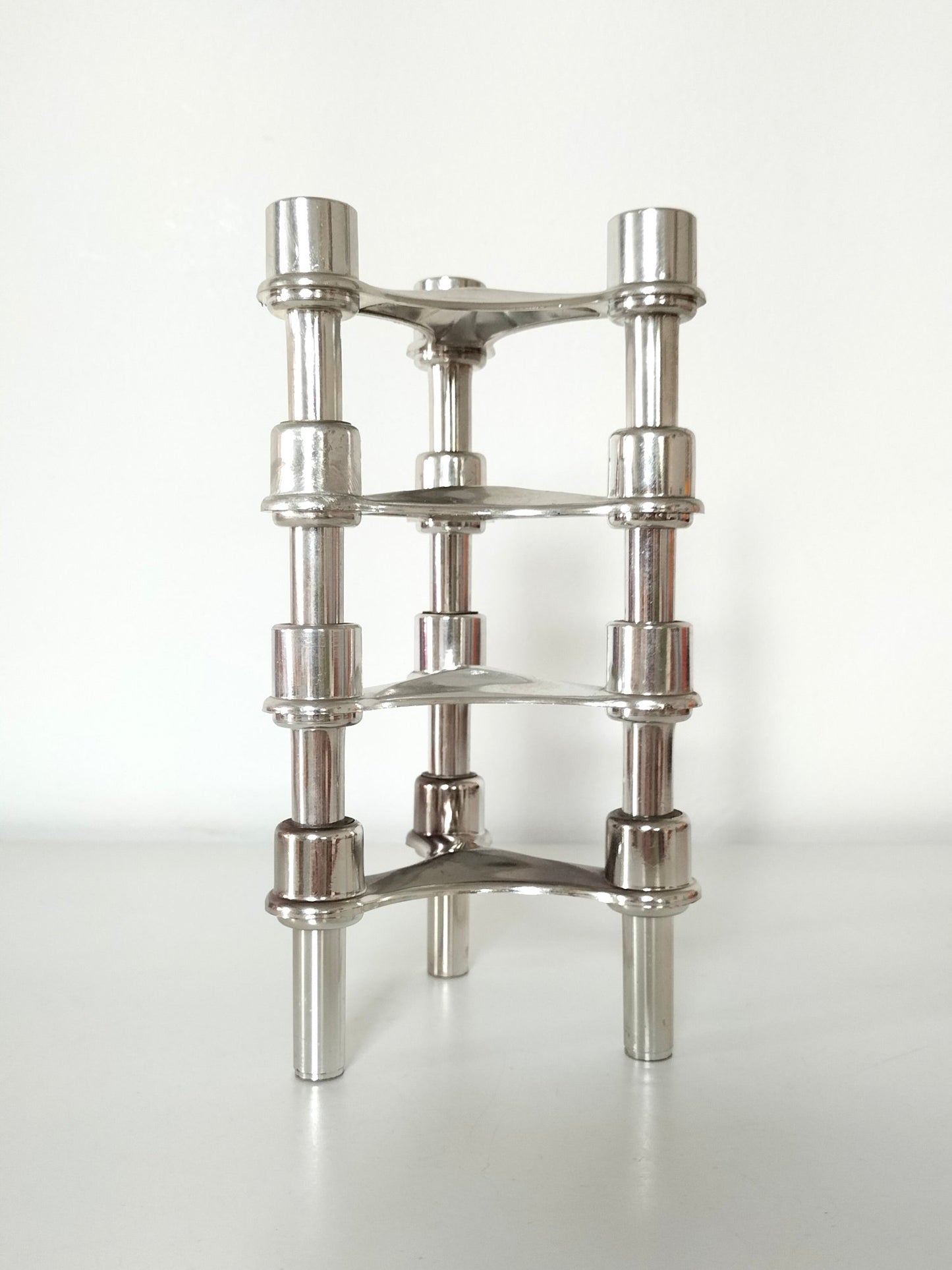 Set de 4 bougeoirs SECA en plastique