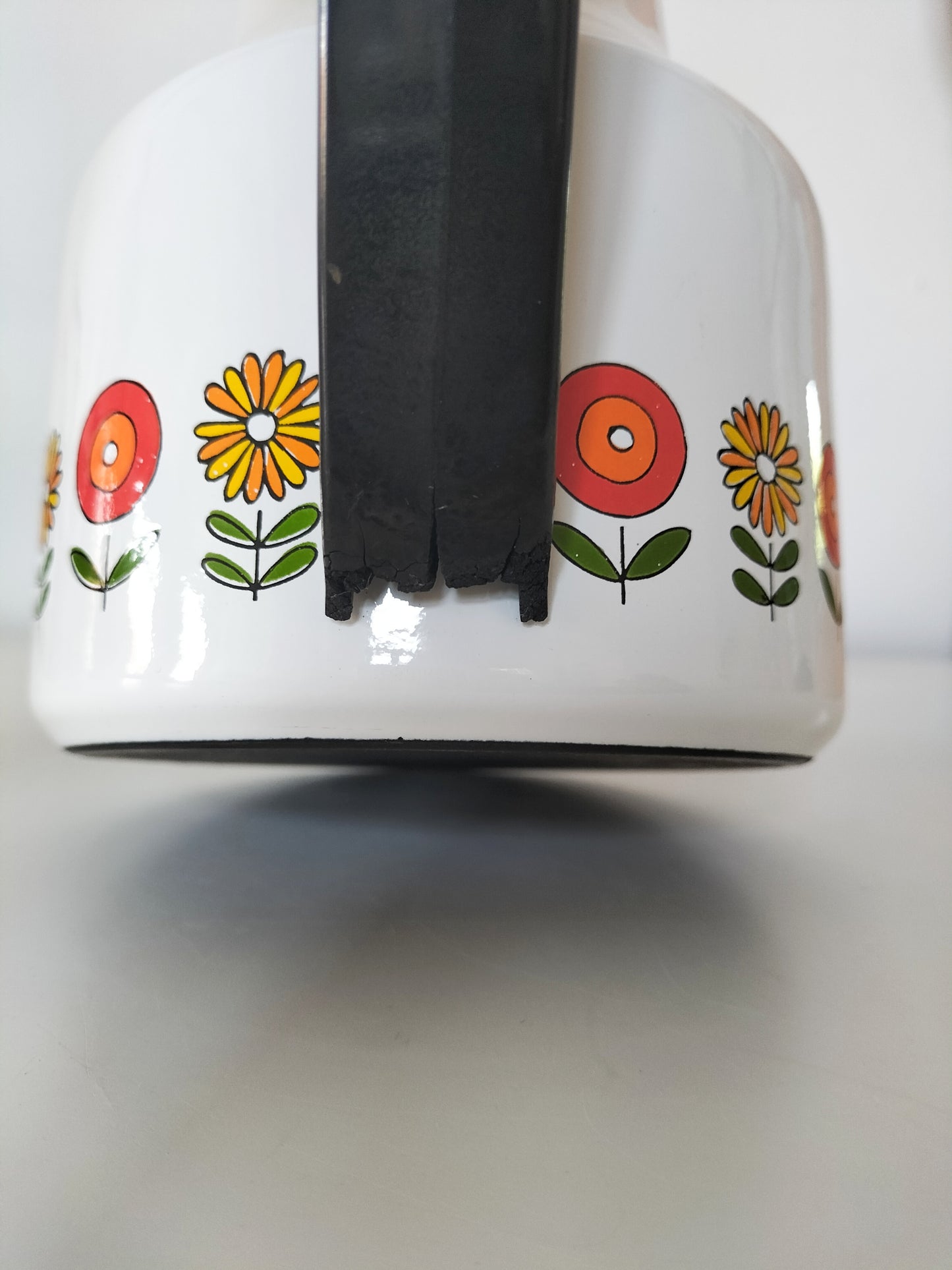 Cafetière émaillée