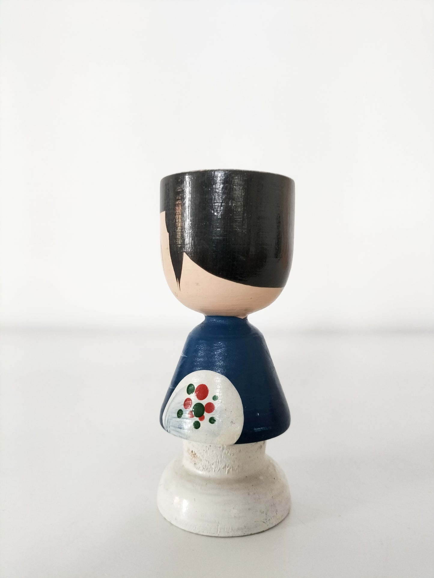 Coquetier en bois