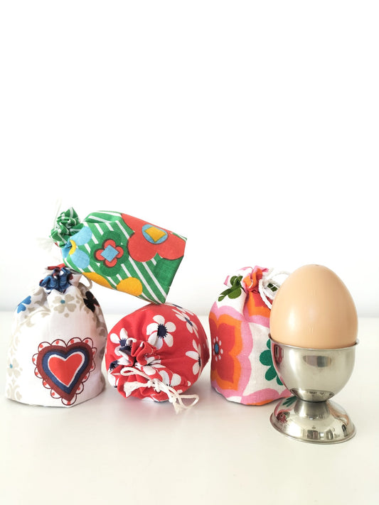 Coquetier et couvre-oeuf