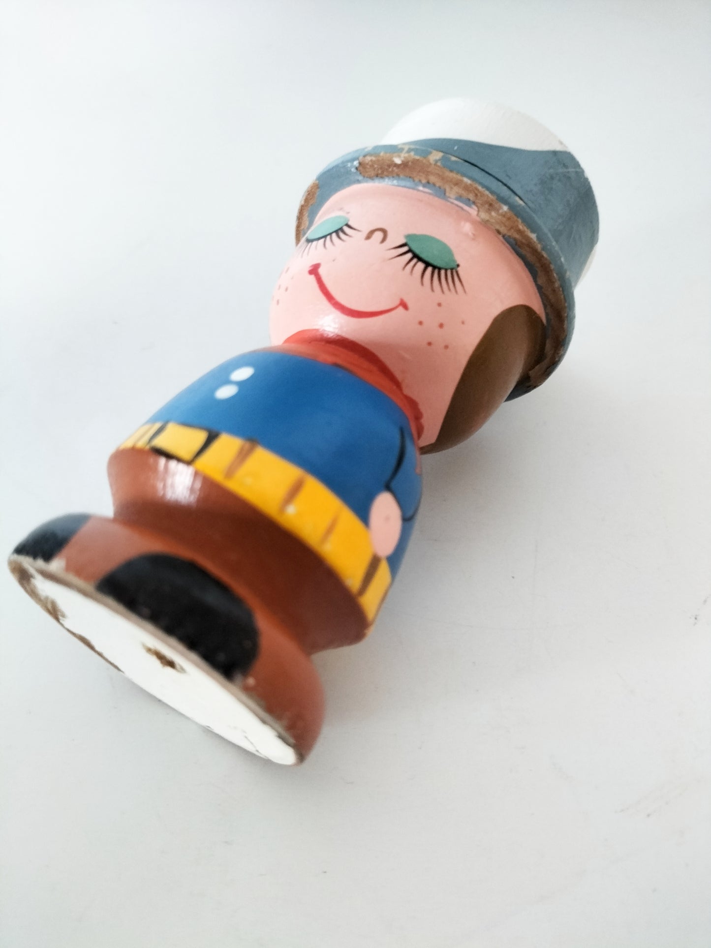 Coquetier en bois