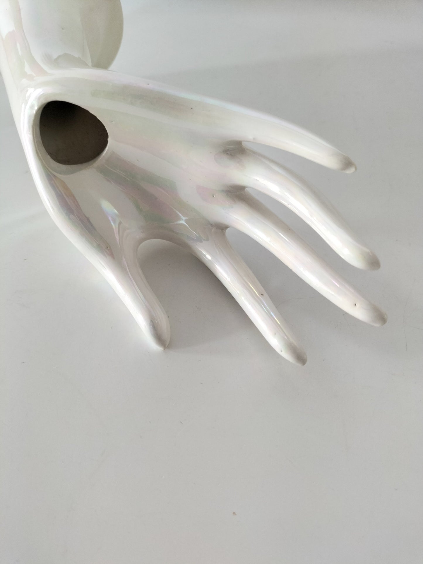 Baguier main soliflore JMR blanc nacré