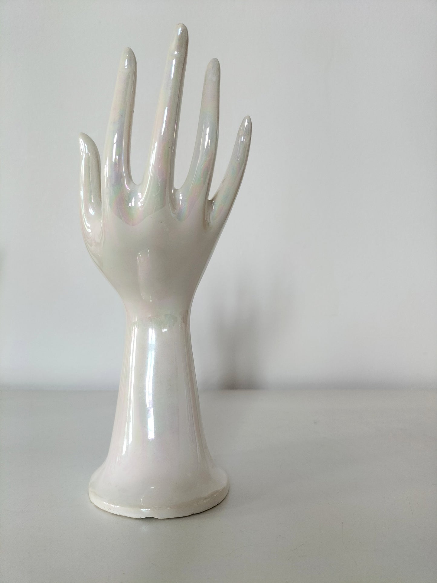 Baguier main soliflore JMR blanc nacré