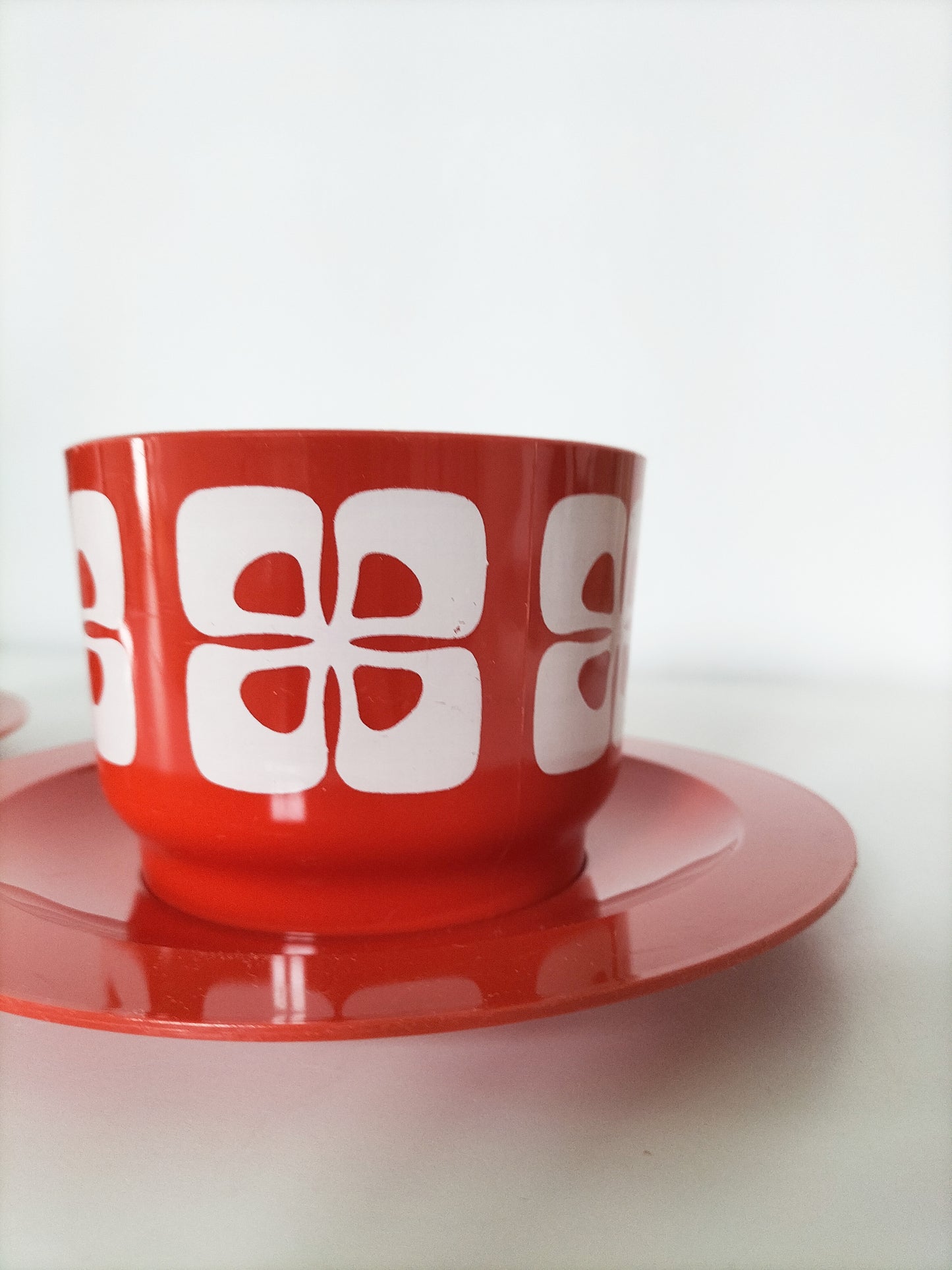 Duo tasses à chocolat rouges Cosmoplast