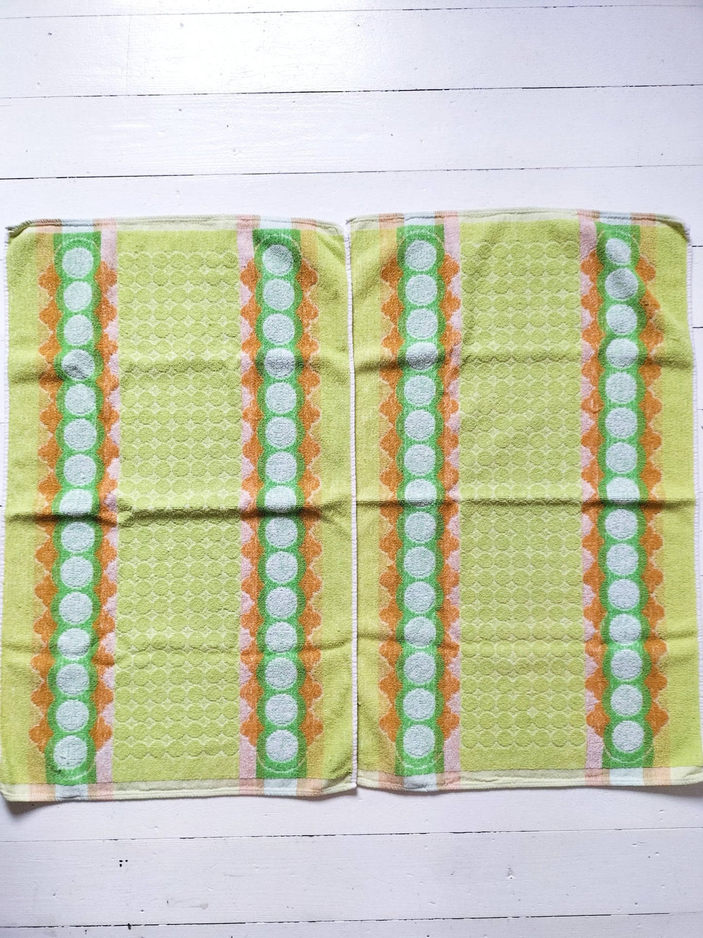 Duo de petites serviettes de bain