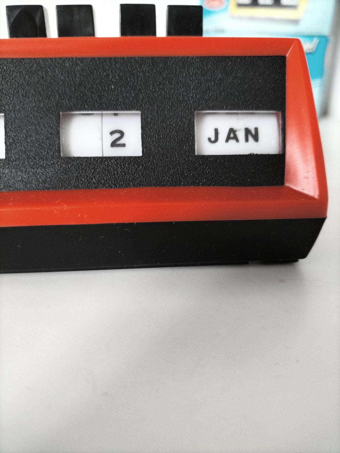 Calendrier perpétuel rouge Eagle