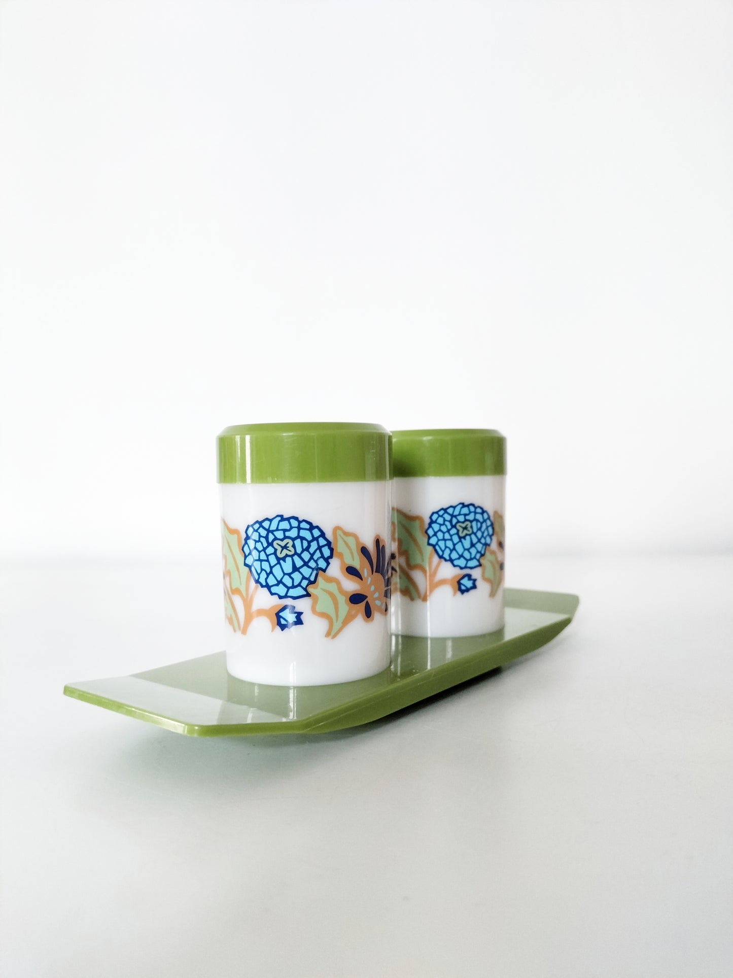 Duo salière et poivrière DBP plastics