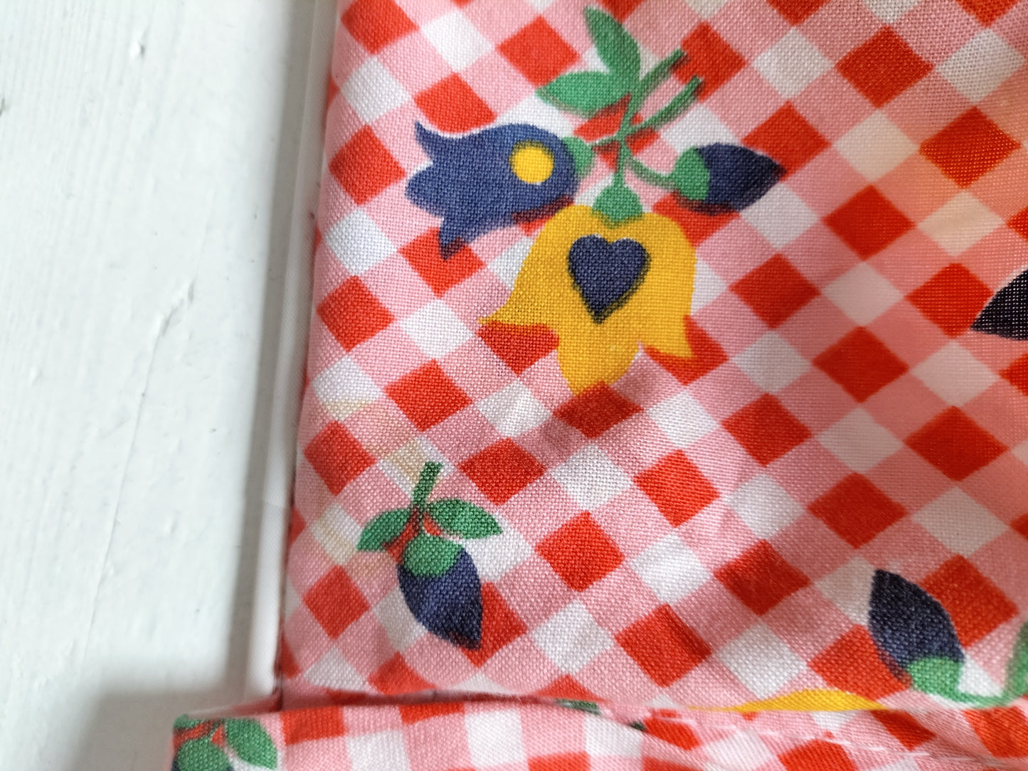 Rangement à compartiments/ étagère murale en tissu