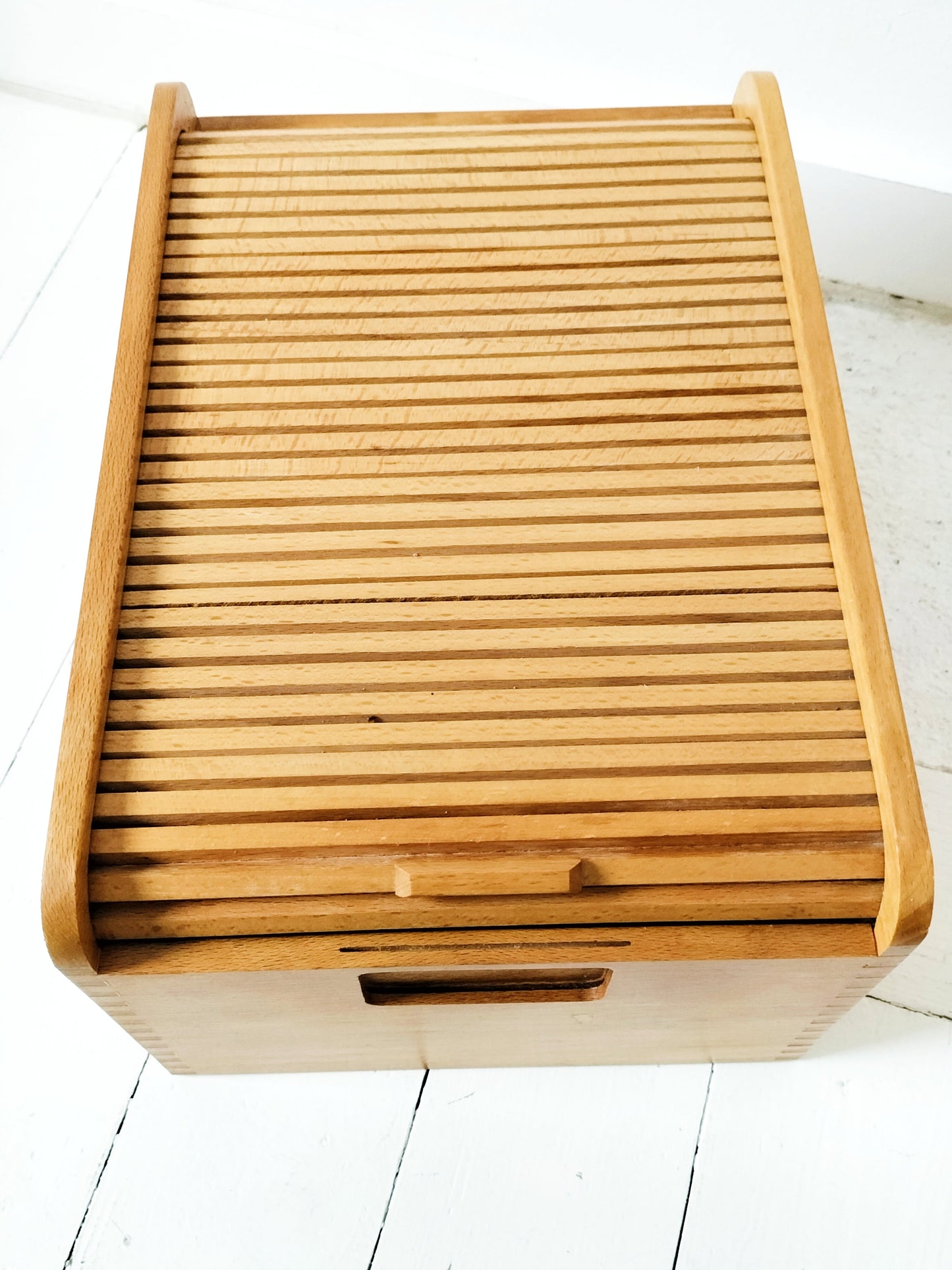 Ancienne boîte à fiches en bois