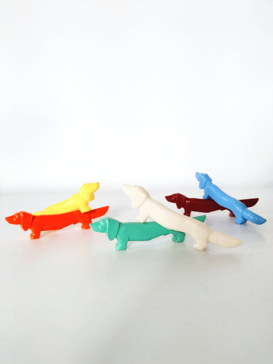 6 porte-couteaux chien teckel en plastique