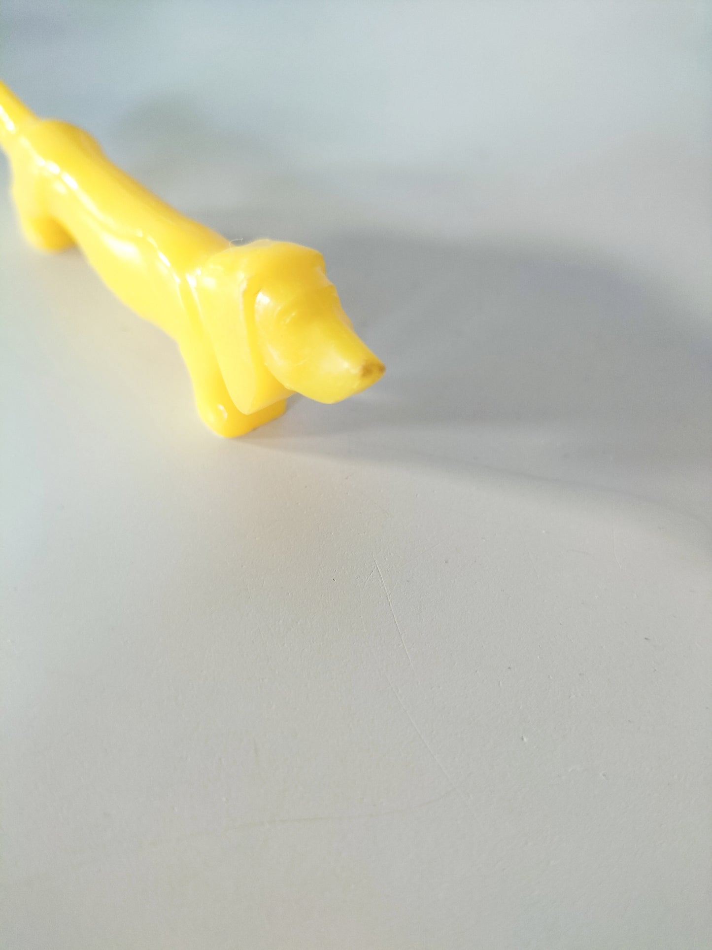 6 porte-couteaux chien teckel en plastique