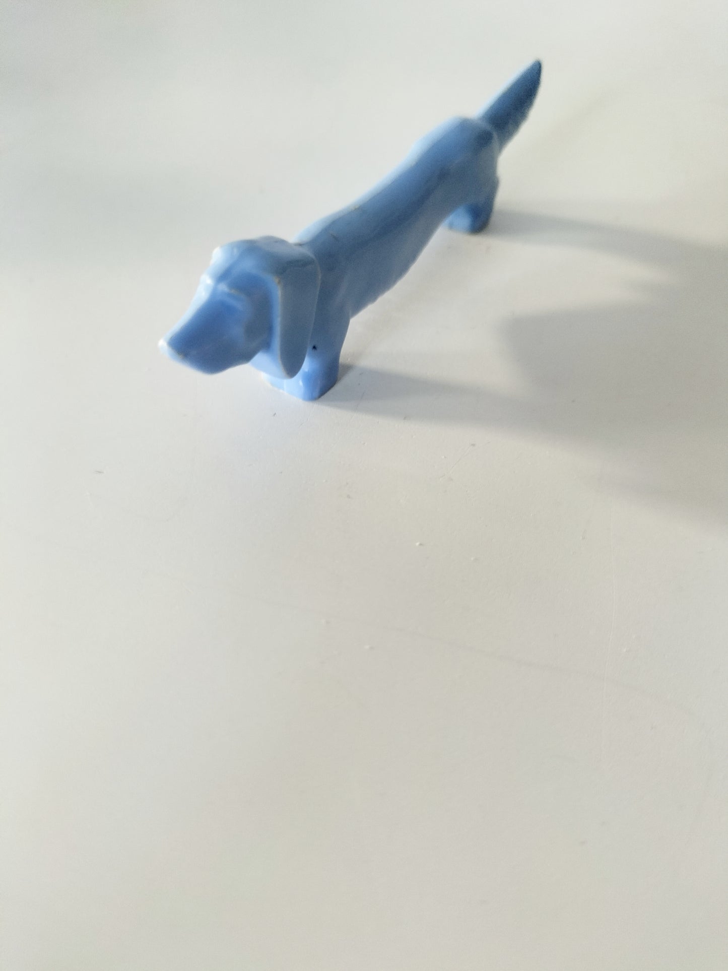 6 porte-couteaux chien teckel en plastique
