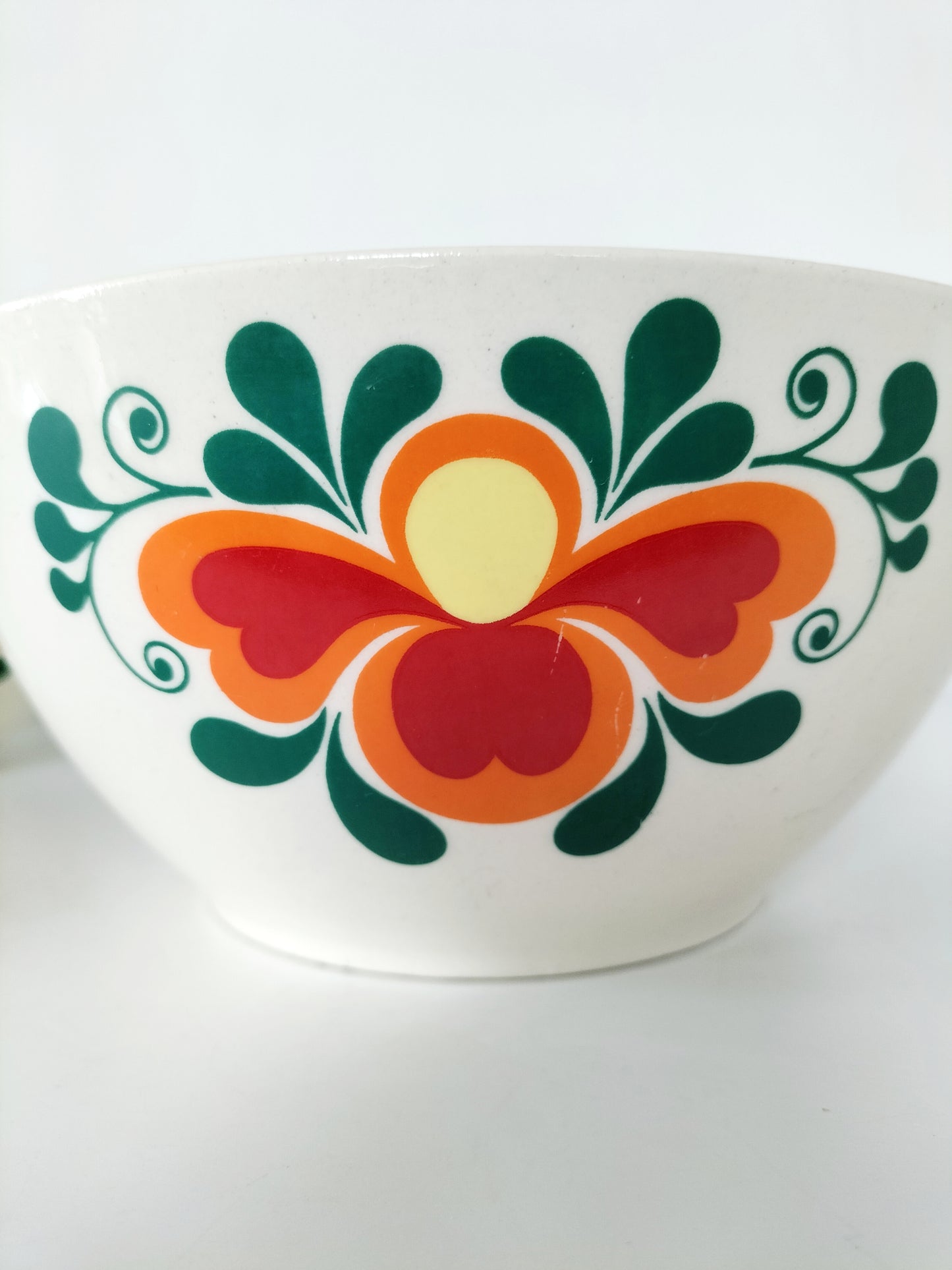 Set de 4 saladiers/ bols en porcelaine GDR
