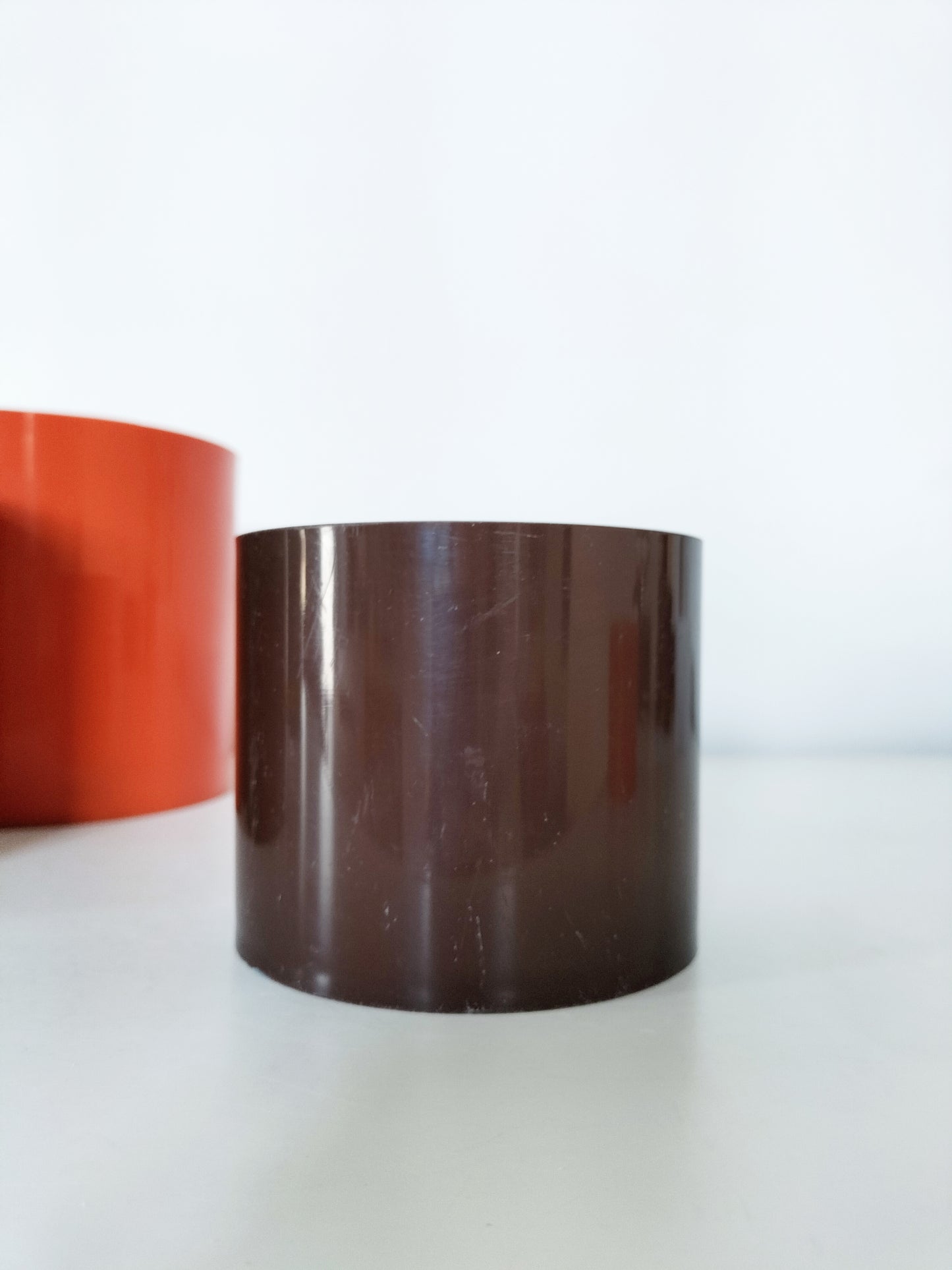 Ensemble de 5 cache-pots en plastique