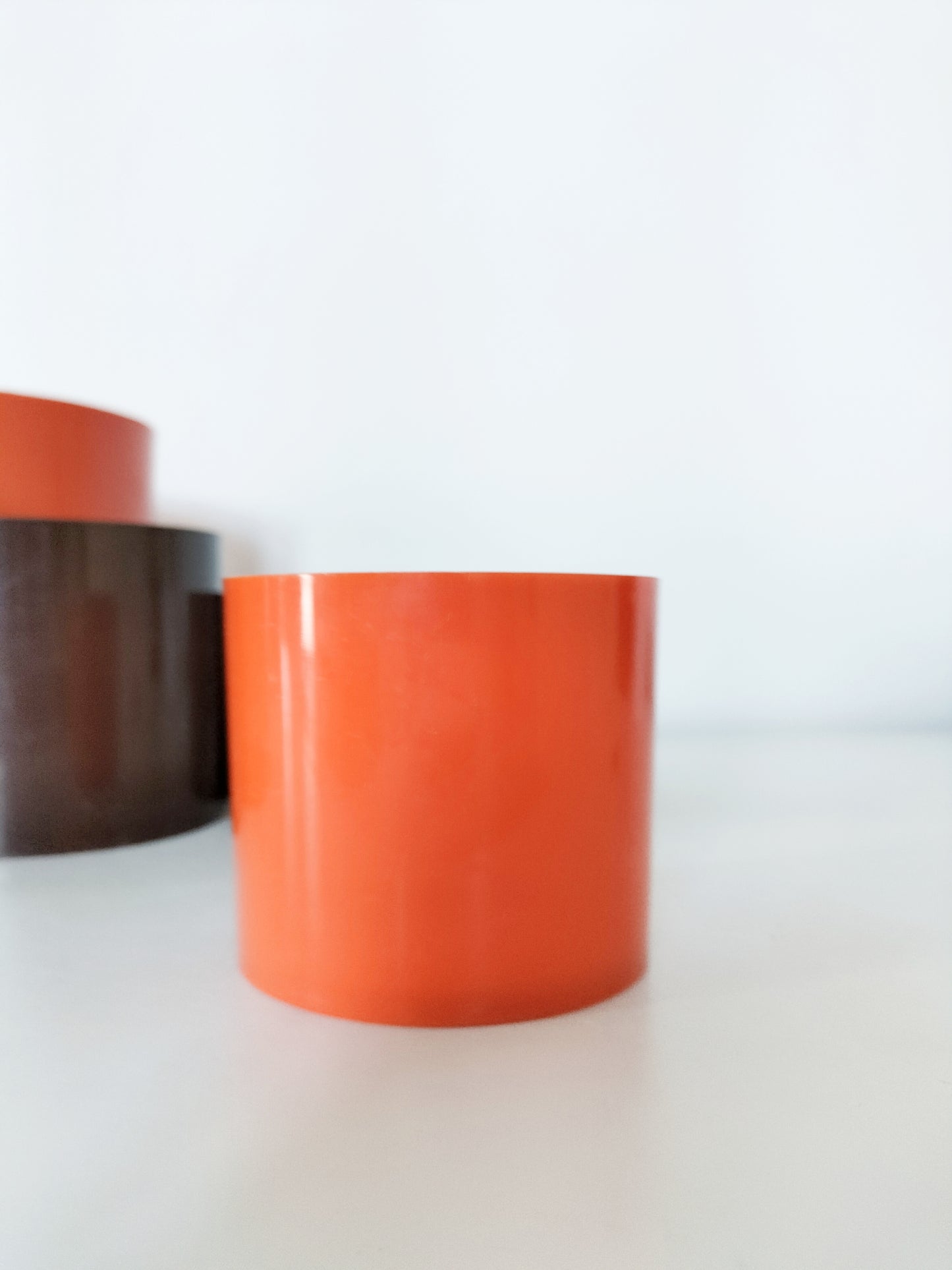 Ensemble de 5 cache-pots en plastique