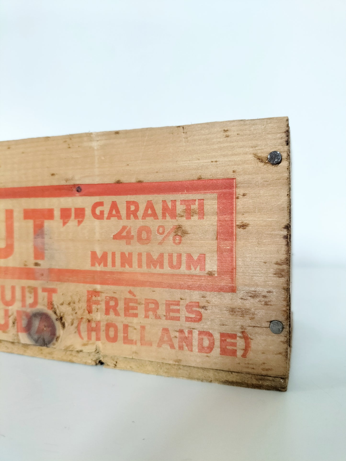 Ancienne boîte à fromage en bois