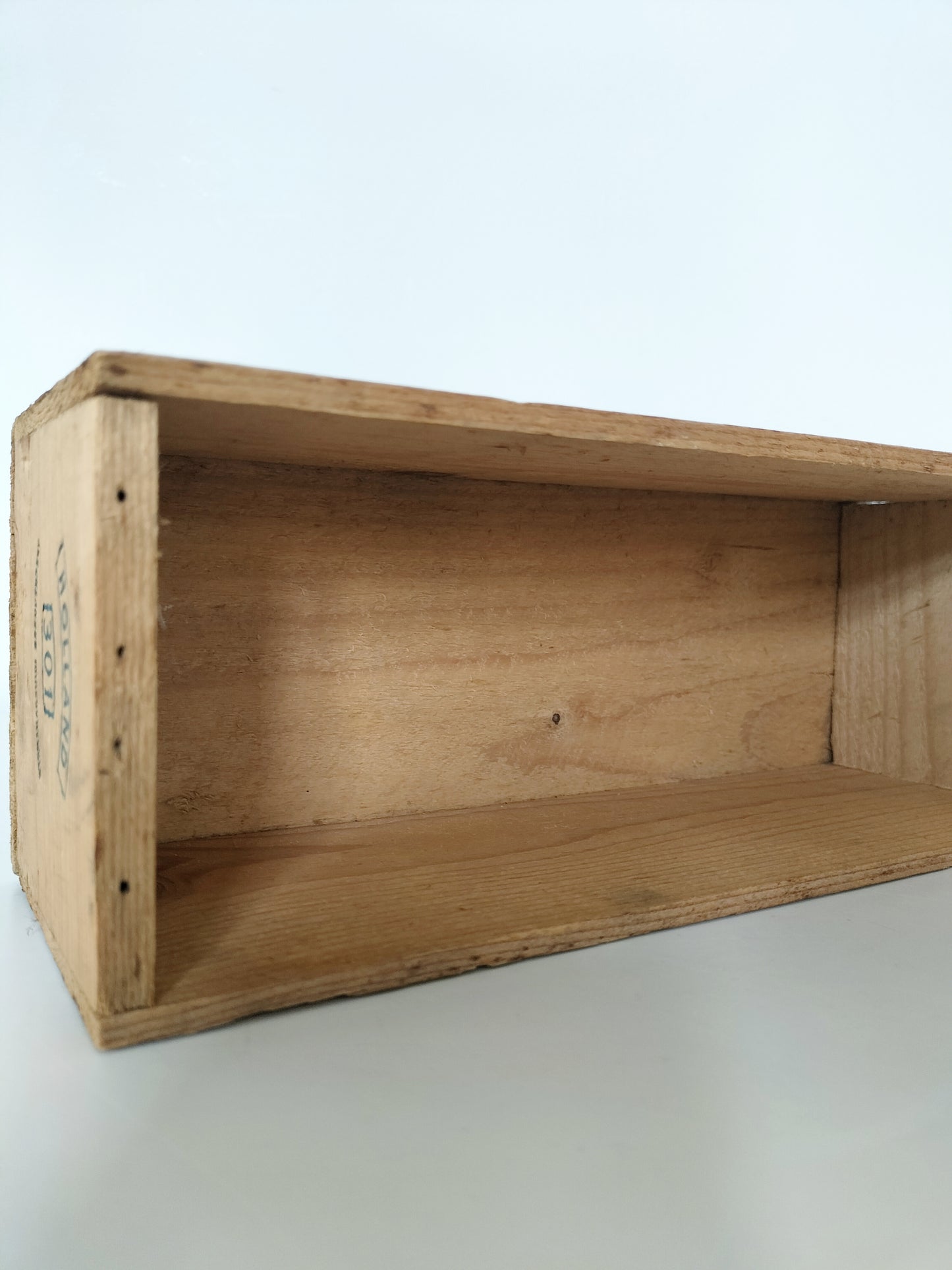 Ancienne boîte à fromage en bois