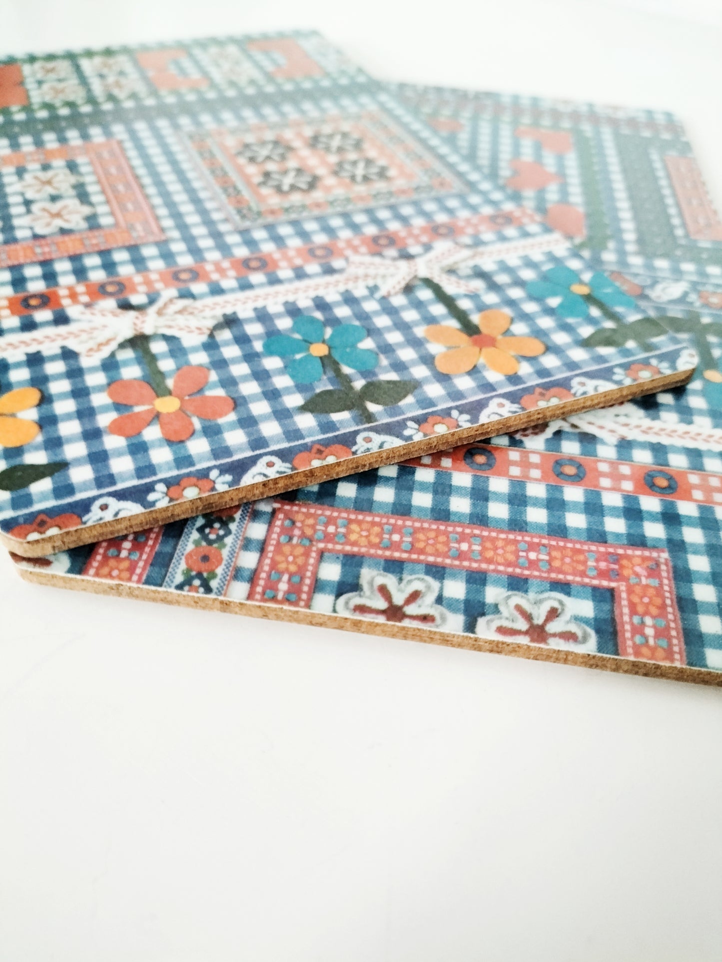 Duo de planchettes en formica