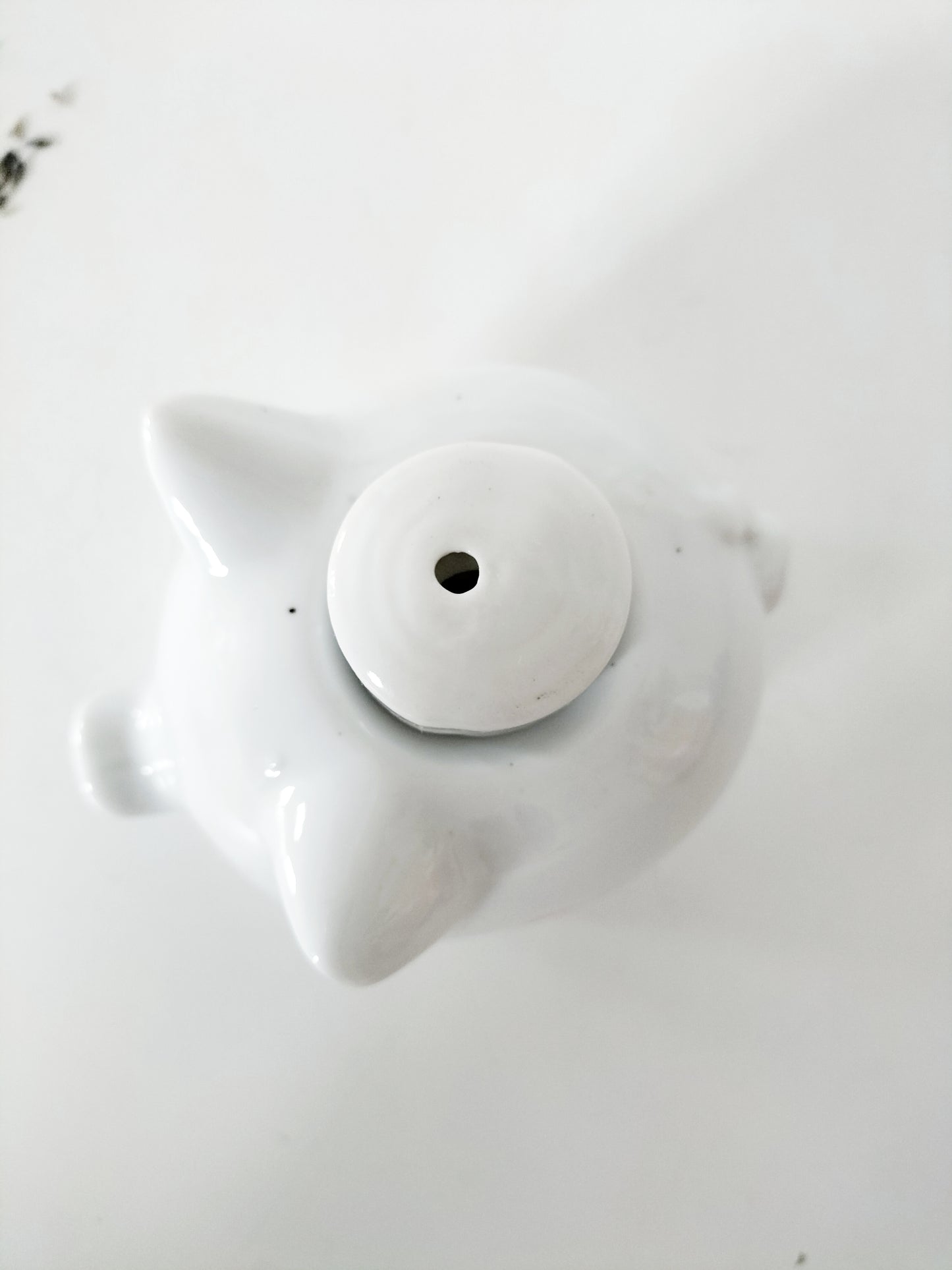 Cochon diffuseur en porcelaine