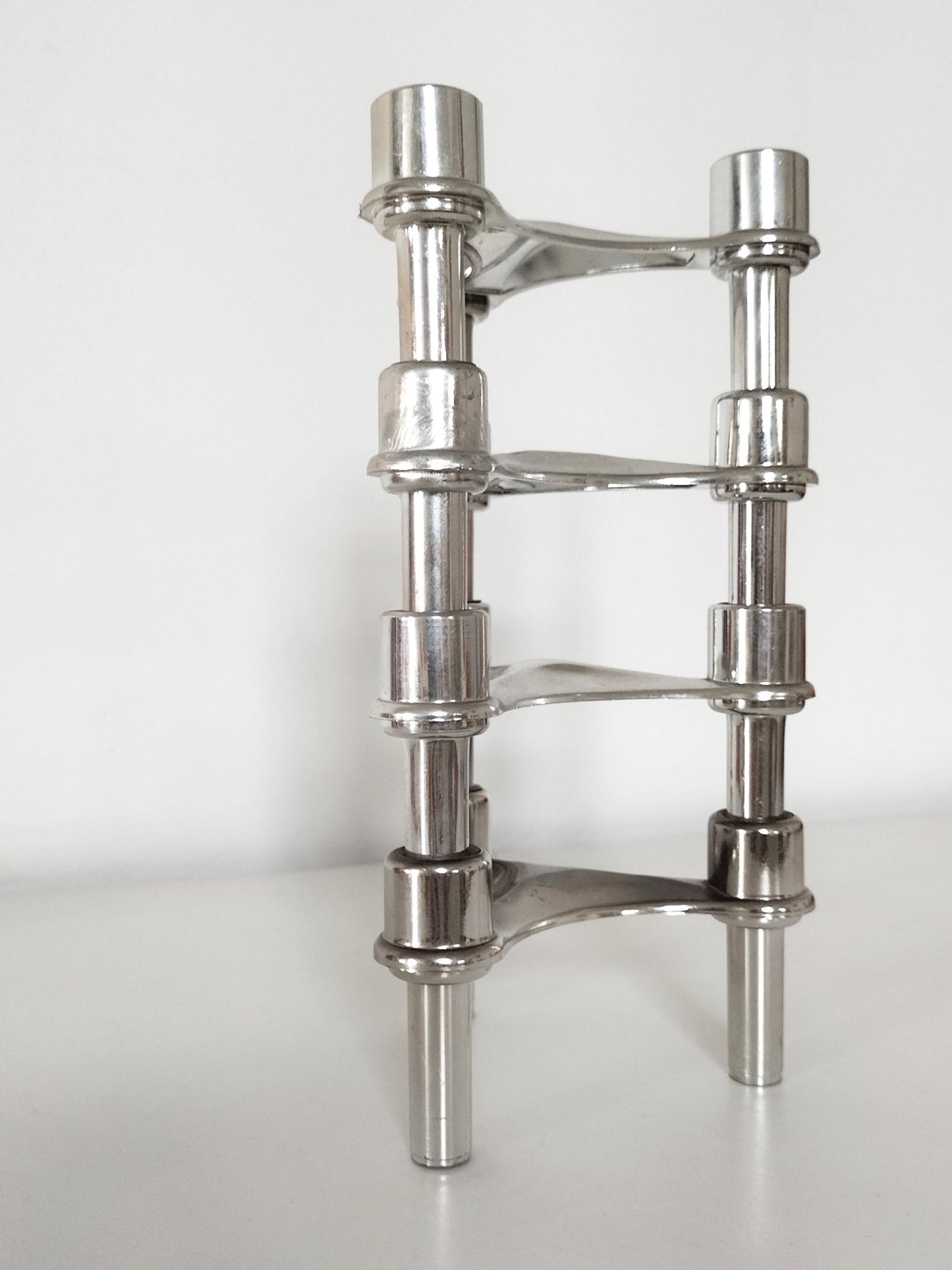 Set de 4 bougeoirs SECA en plastique