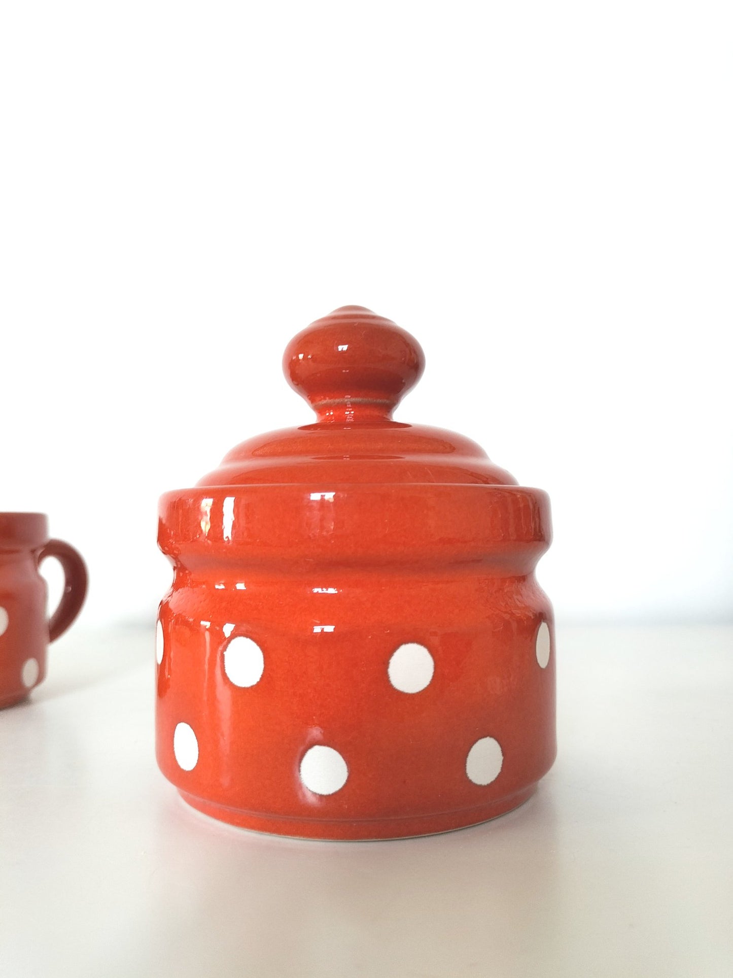 Pot à lait ou sucrier Waechtersbach pois