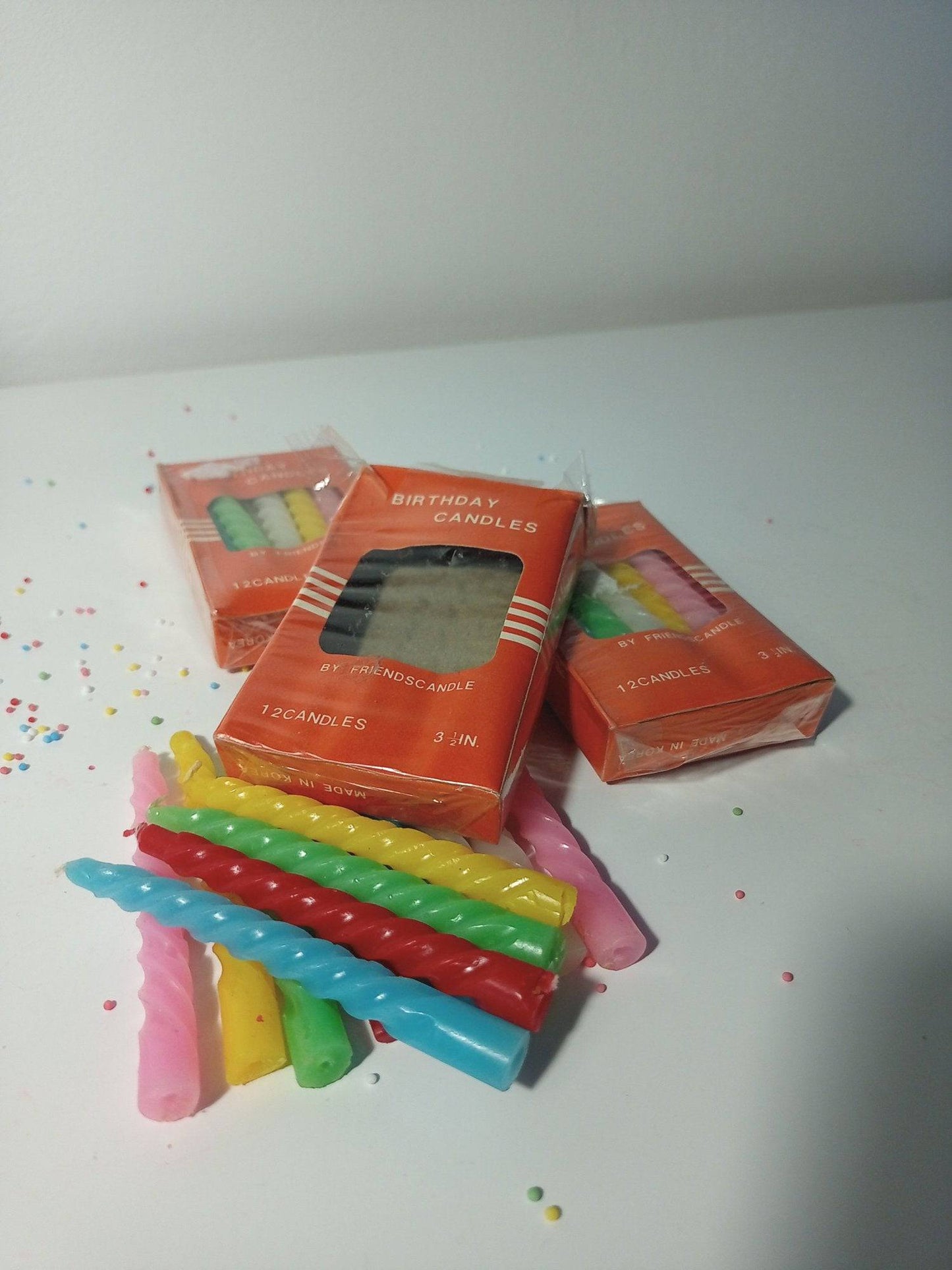 Bougies d'anniversaire by "friends candle" - cetaitmieuxavant