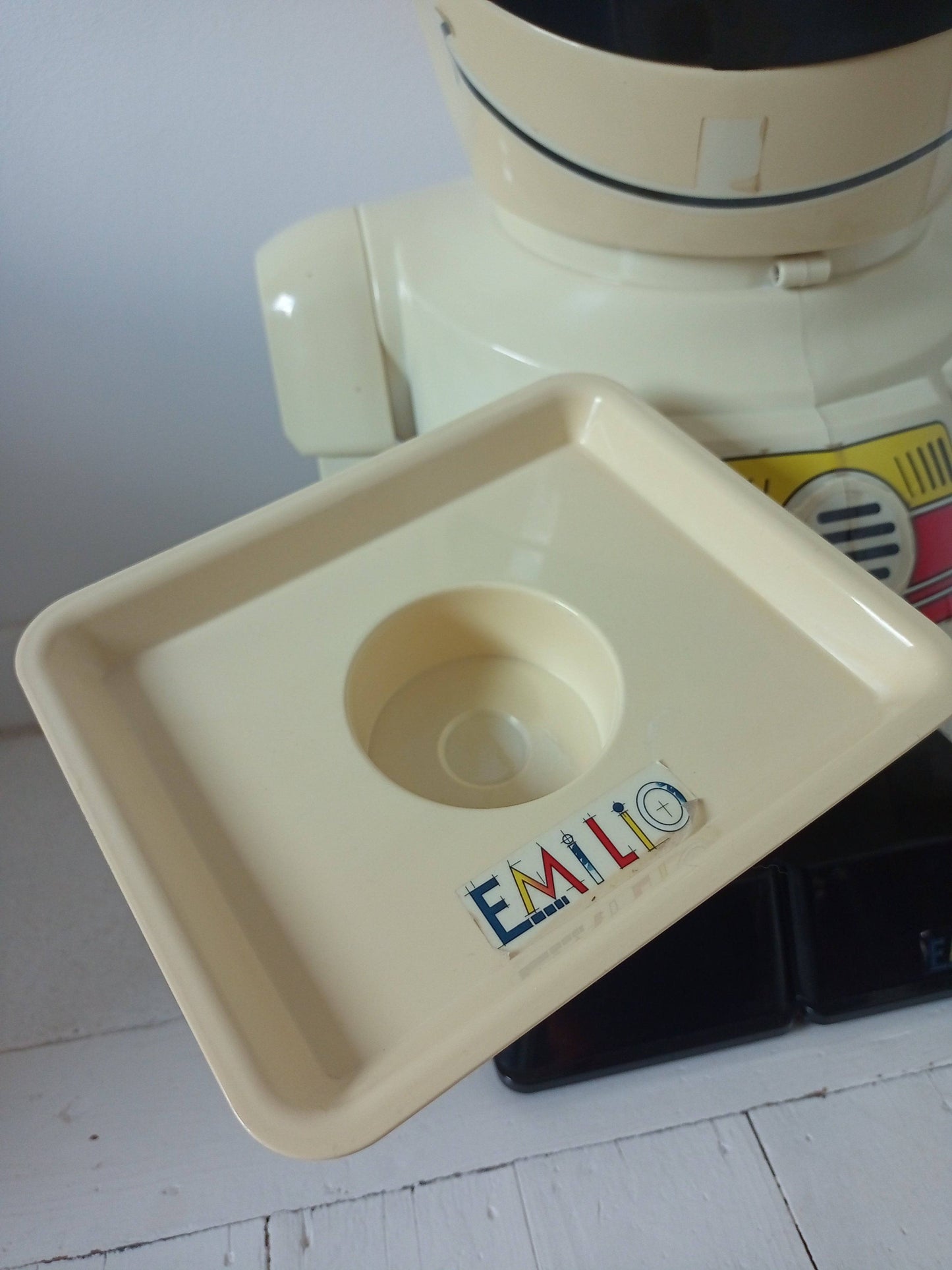 Émilio le robot télécommandé - cetaitmieuxavant