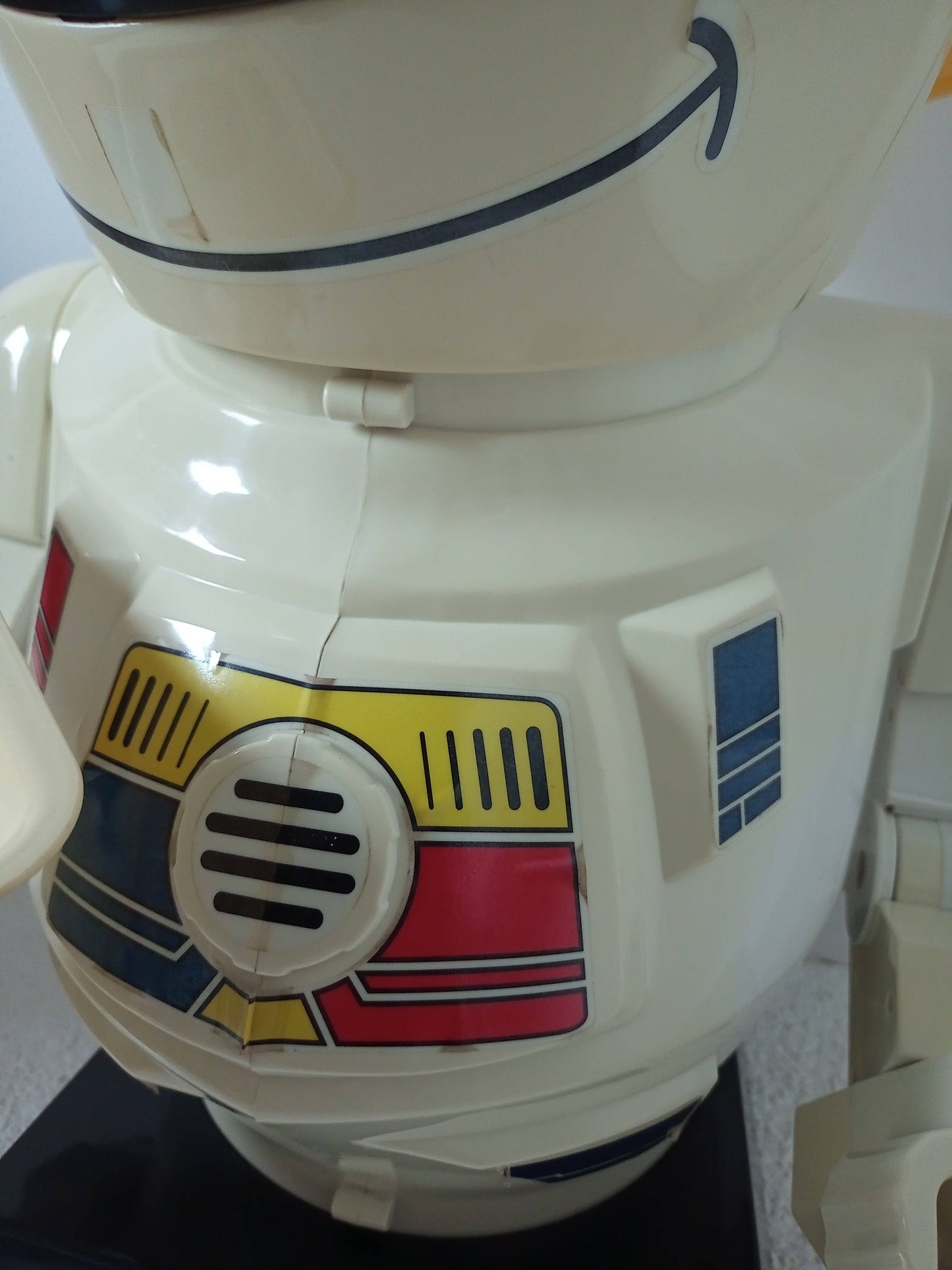 Émilio le robot télécommandé - cetaitmieuxavant