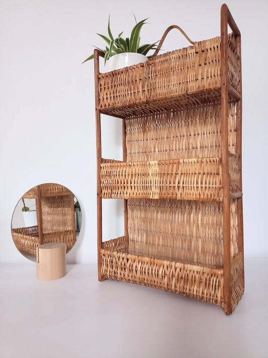 Petite étagère osier et rotin - cetaitmieuxavant