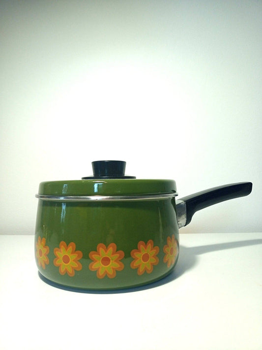 Poêlon-casserole émaillée - cetaitmieuxavant