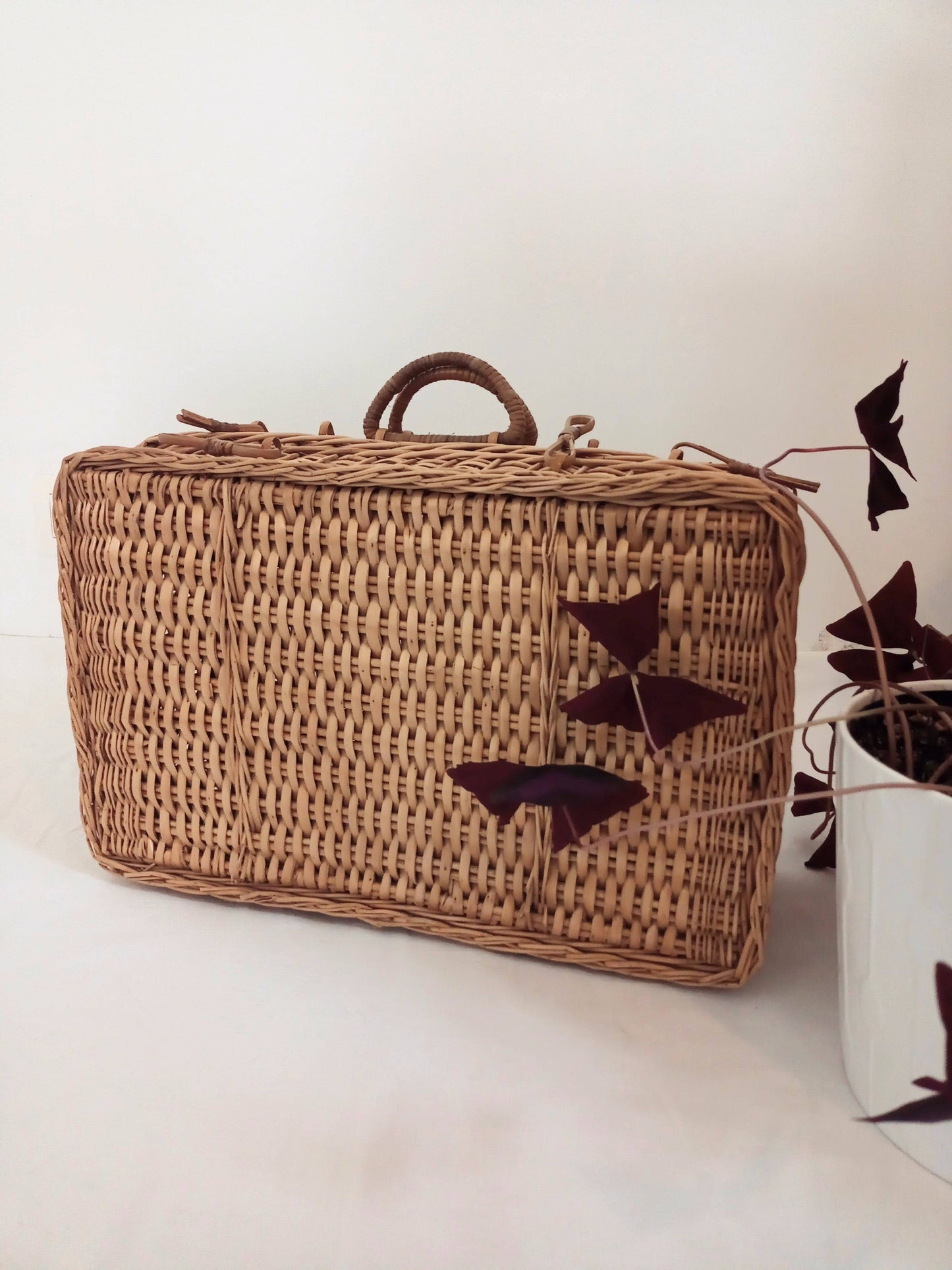Valise en osier - cetaitmieuxavant