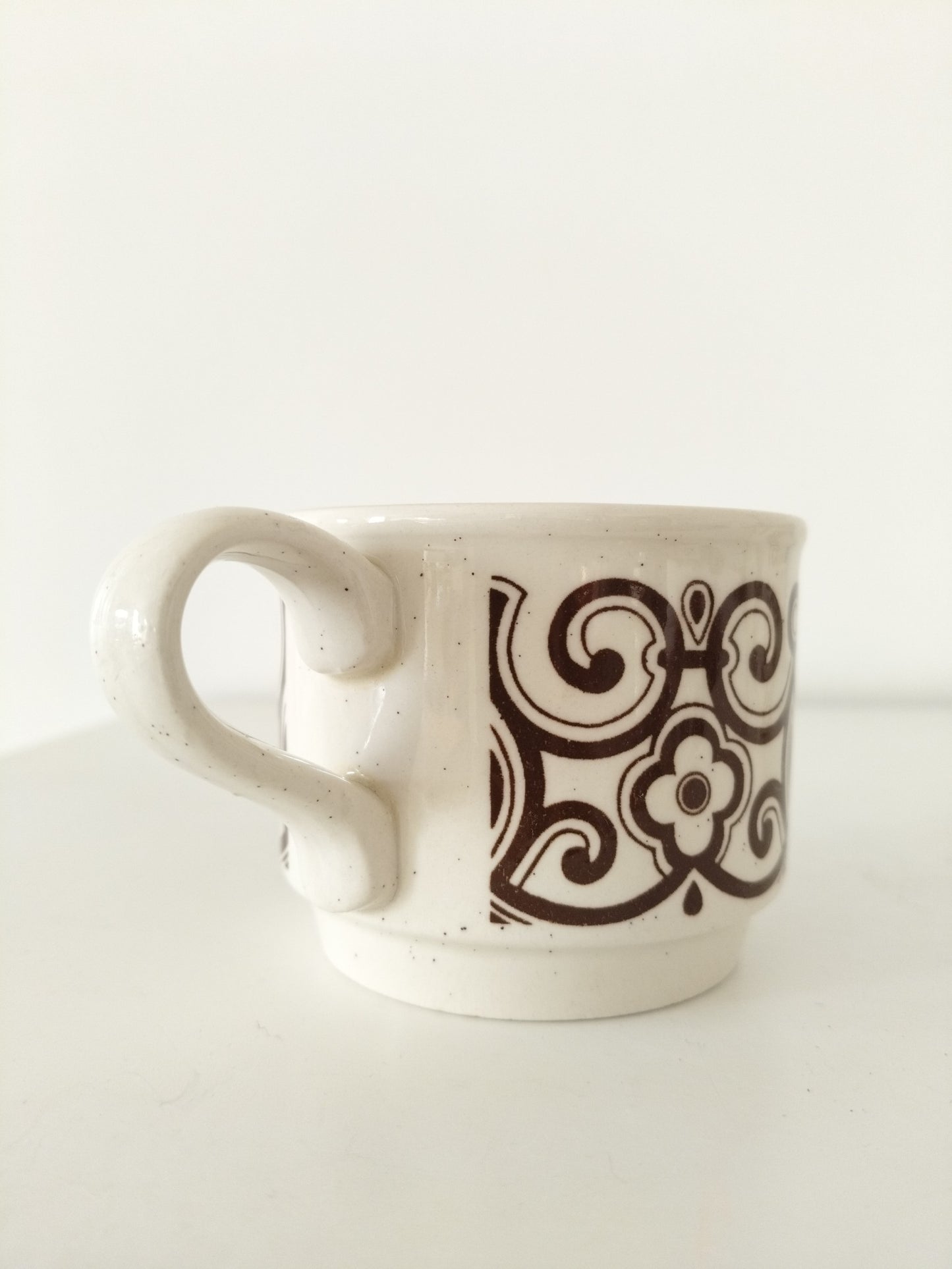Ensemble de deux tasses en porcelaine Biltons England