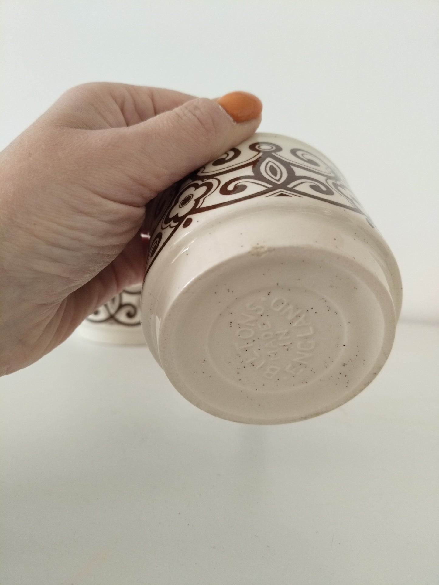 Ensemble de deux tasses en porcelaine Biltons England