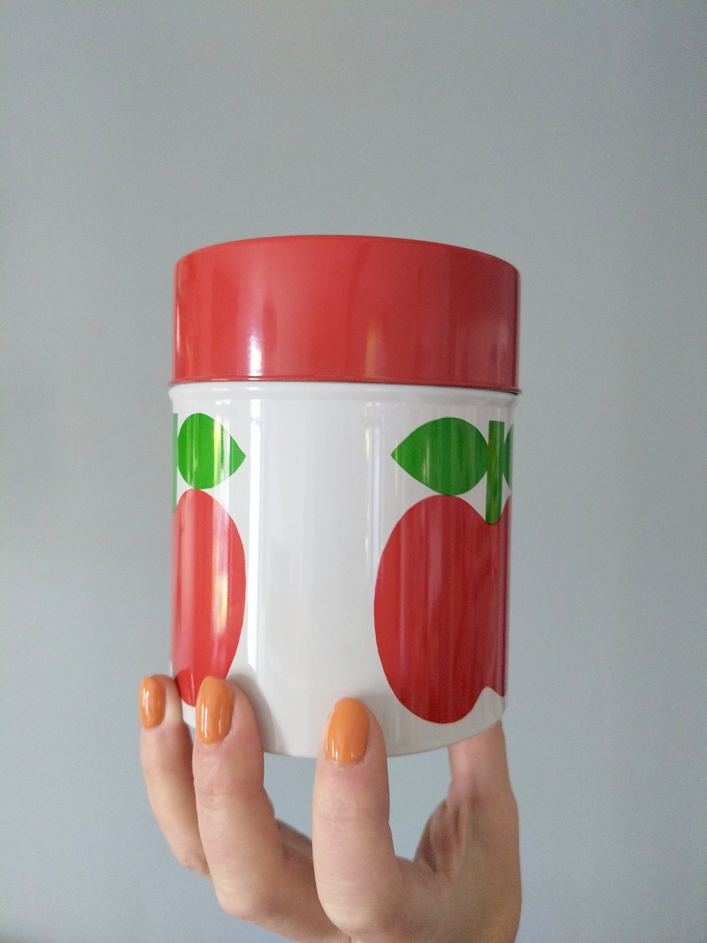 Boîte métallique motif pommes 70's