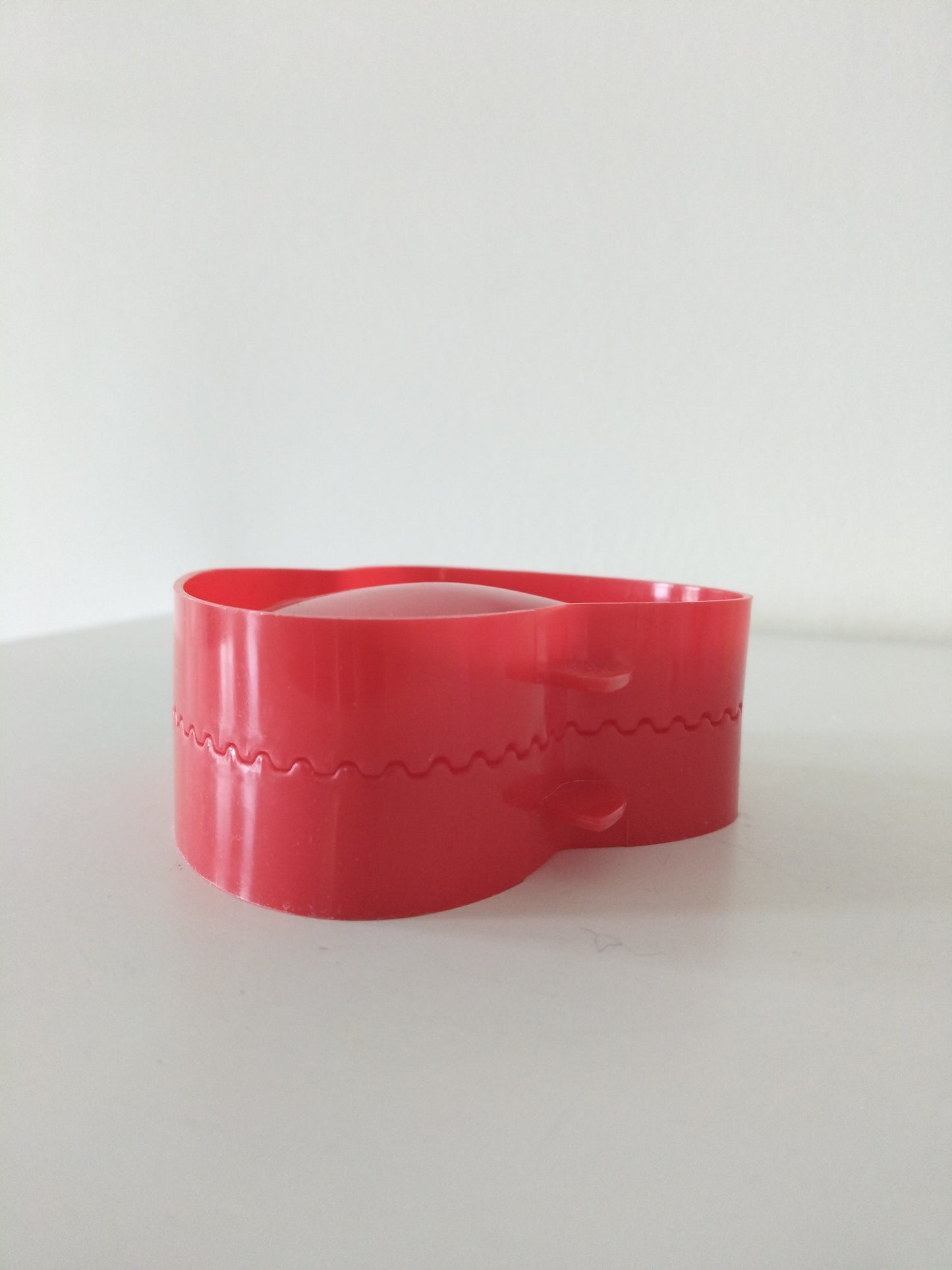Petite boîte pomme en plastique
