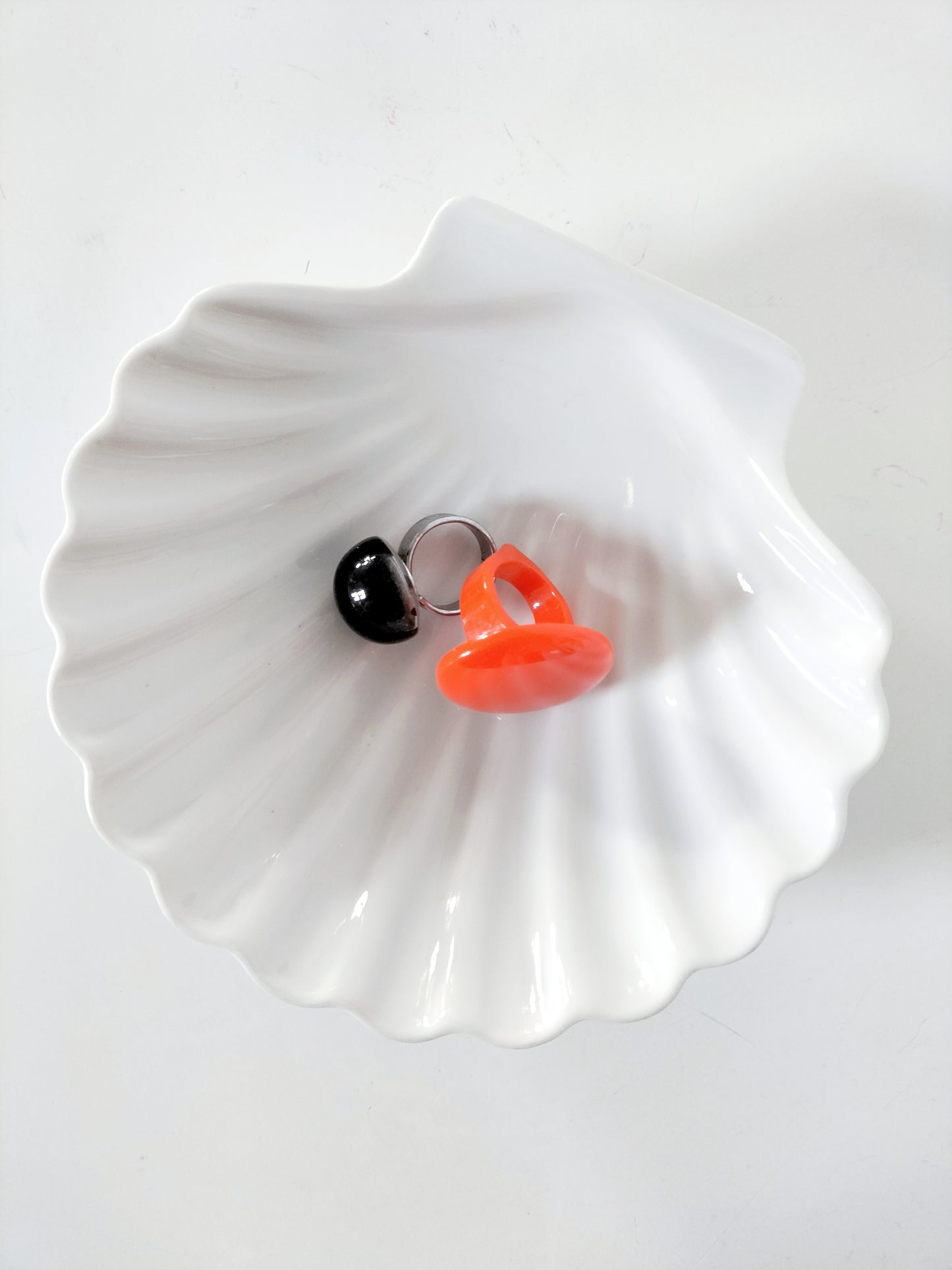 Porte-bijoux/ vide-poches coquillage en porcelaine