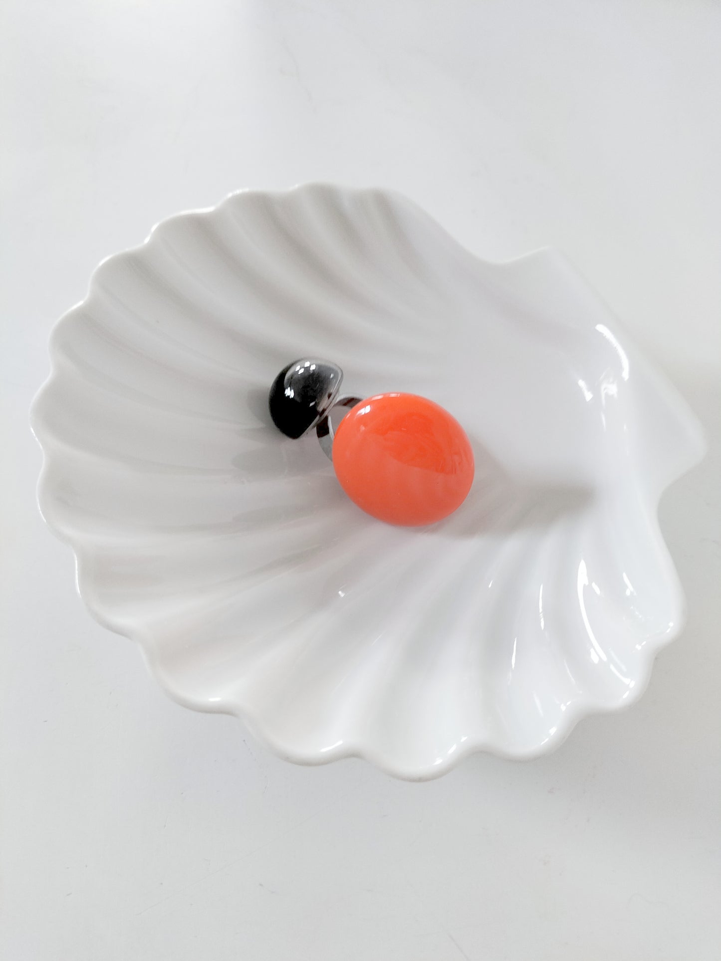 Porte-bijoux/ vide-poches coquillage en porcelaine