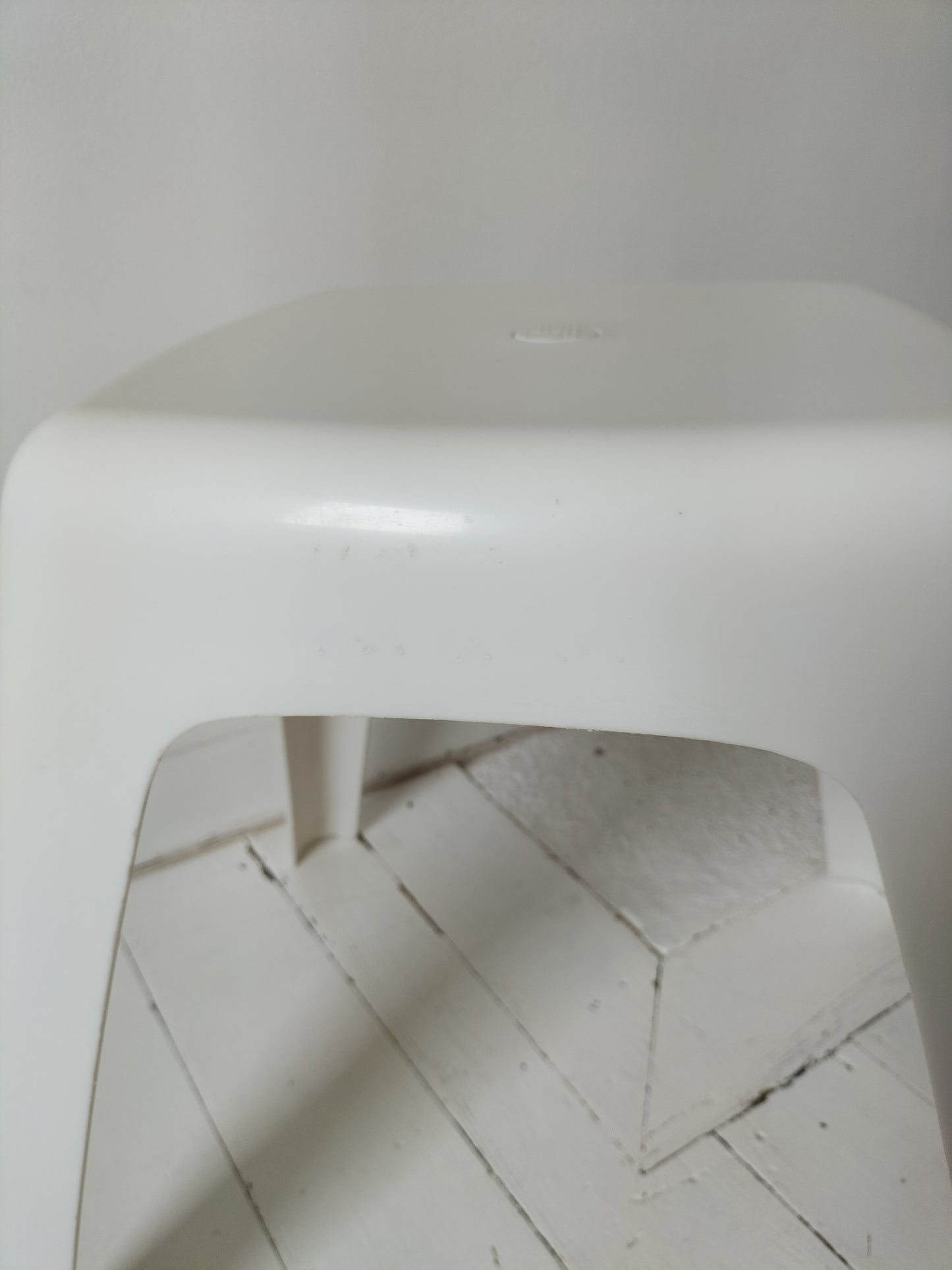 Tabouret en plastique Flair