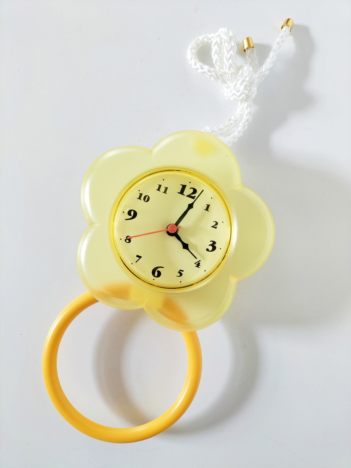 Petite horloge de salle de bain murale ou à poser