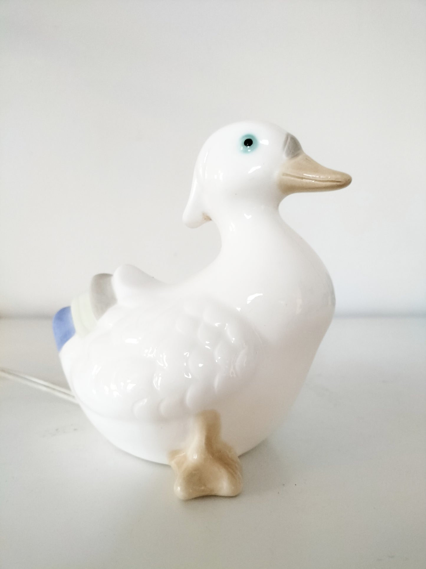 Petite lampe de table canard en céramique