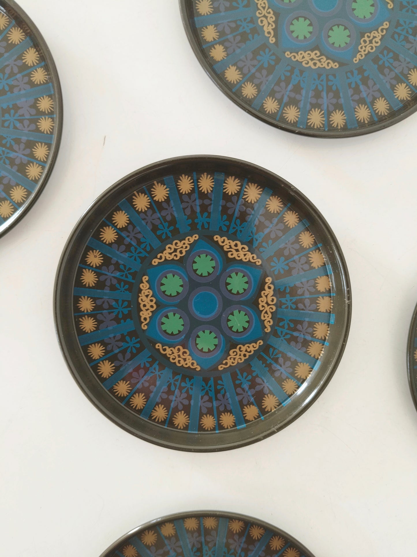 Ensemble de 6 sous-verres métalliques
