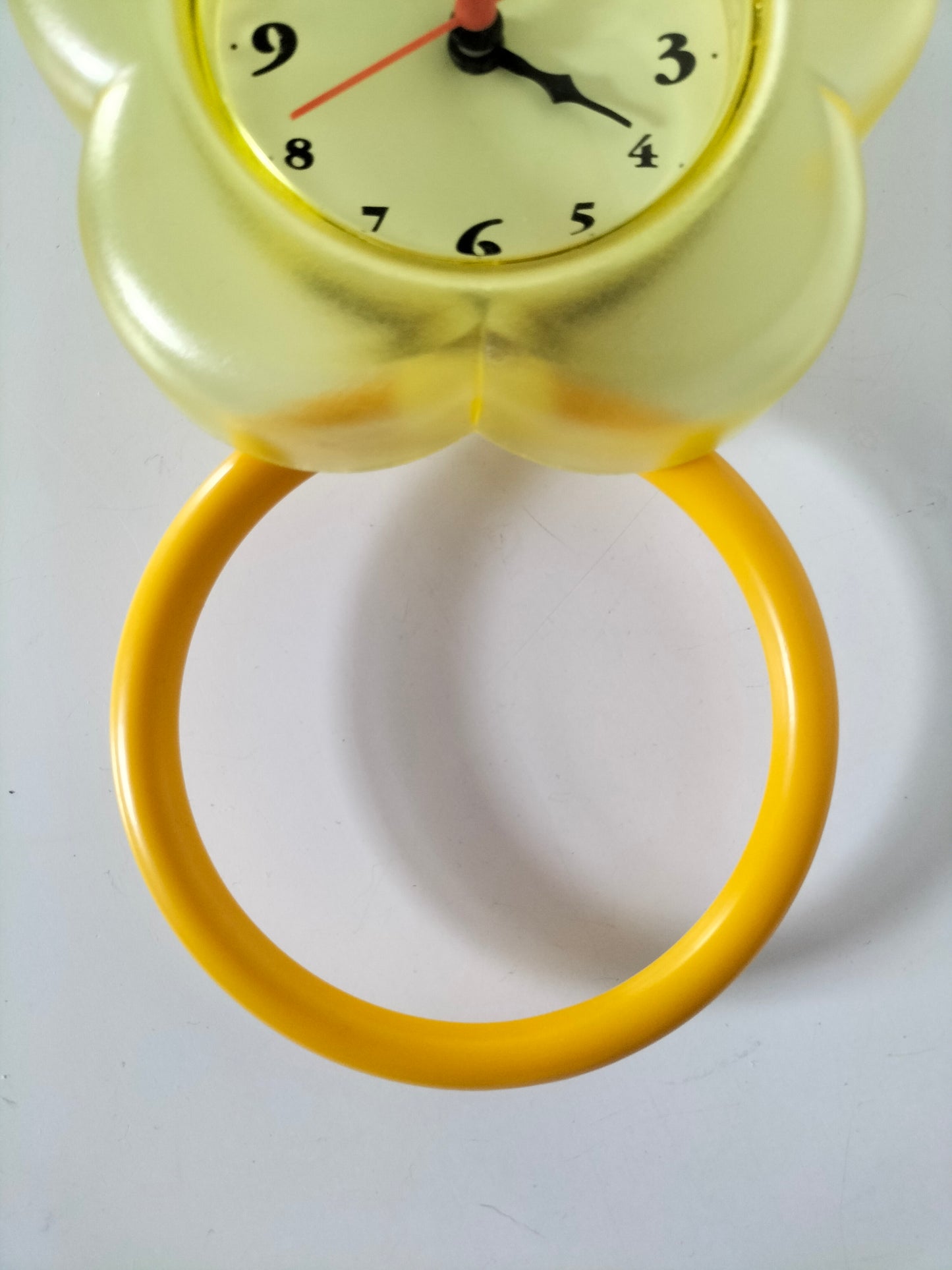 Petite horloge de salle de bain murale ou à poser