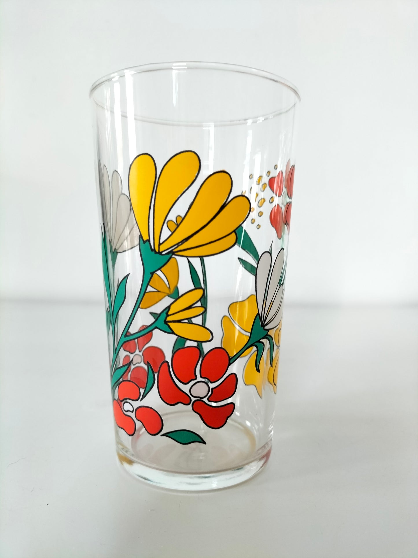 Duo de verres décor fleuri